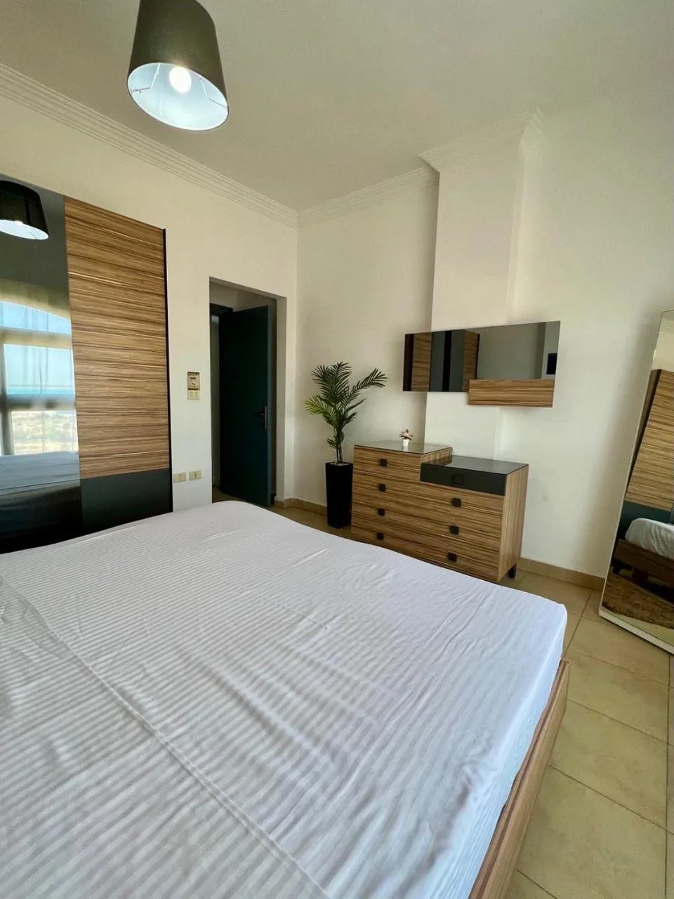 Bed in Lilly Apartments