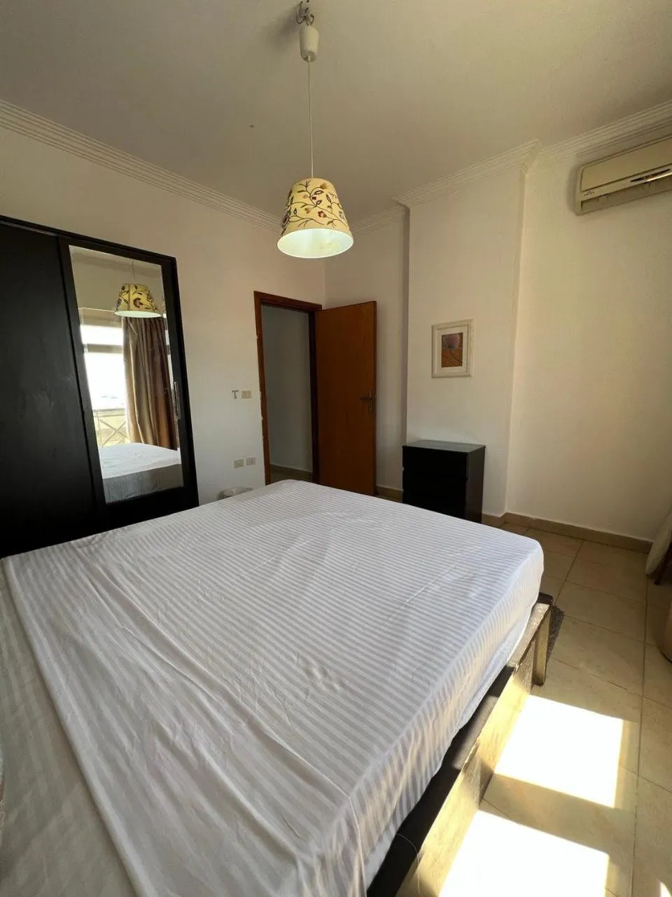 Bedroom, Bed in Lilly Apartments