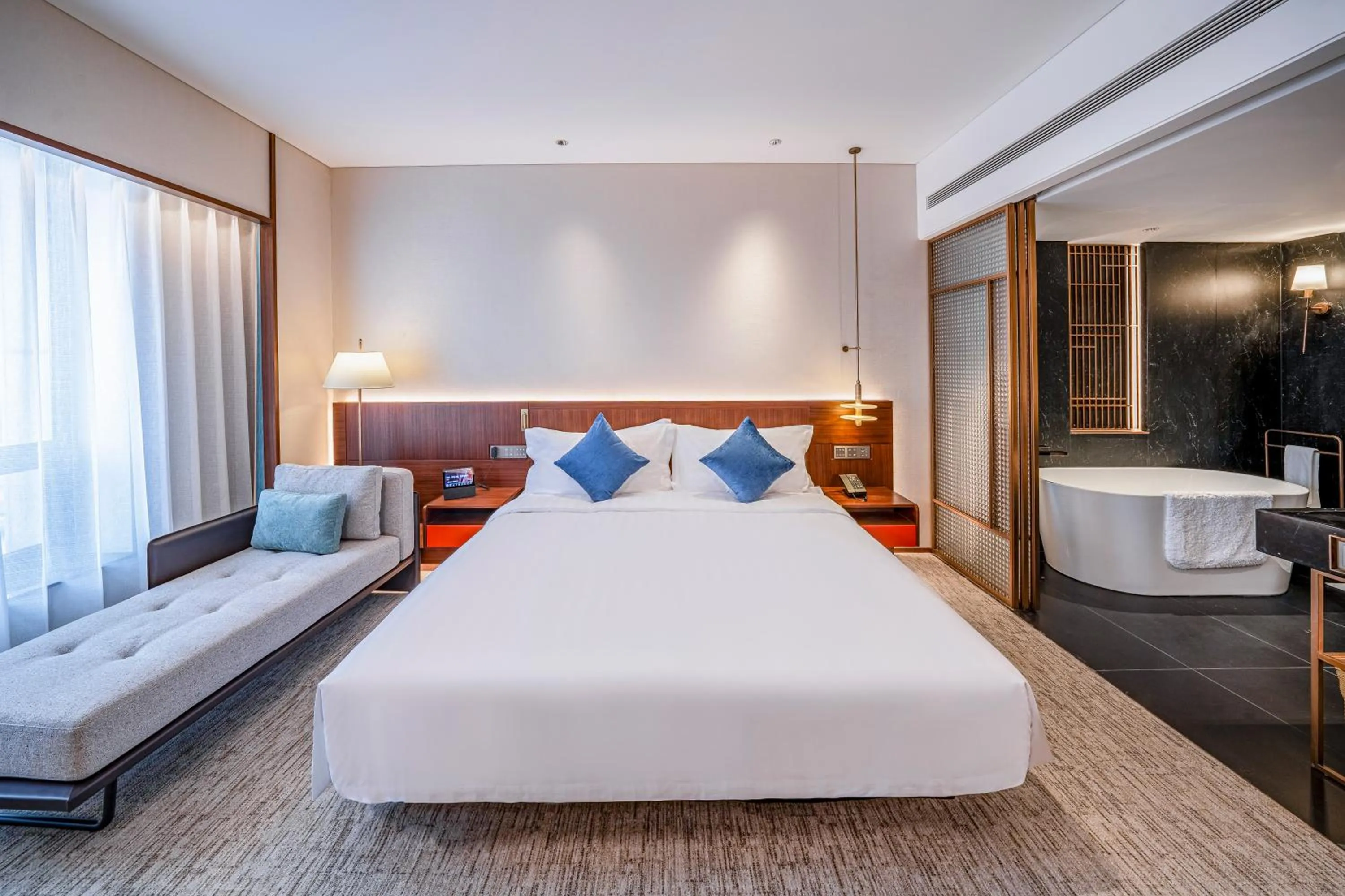 Bed in Wyndham Beijing North