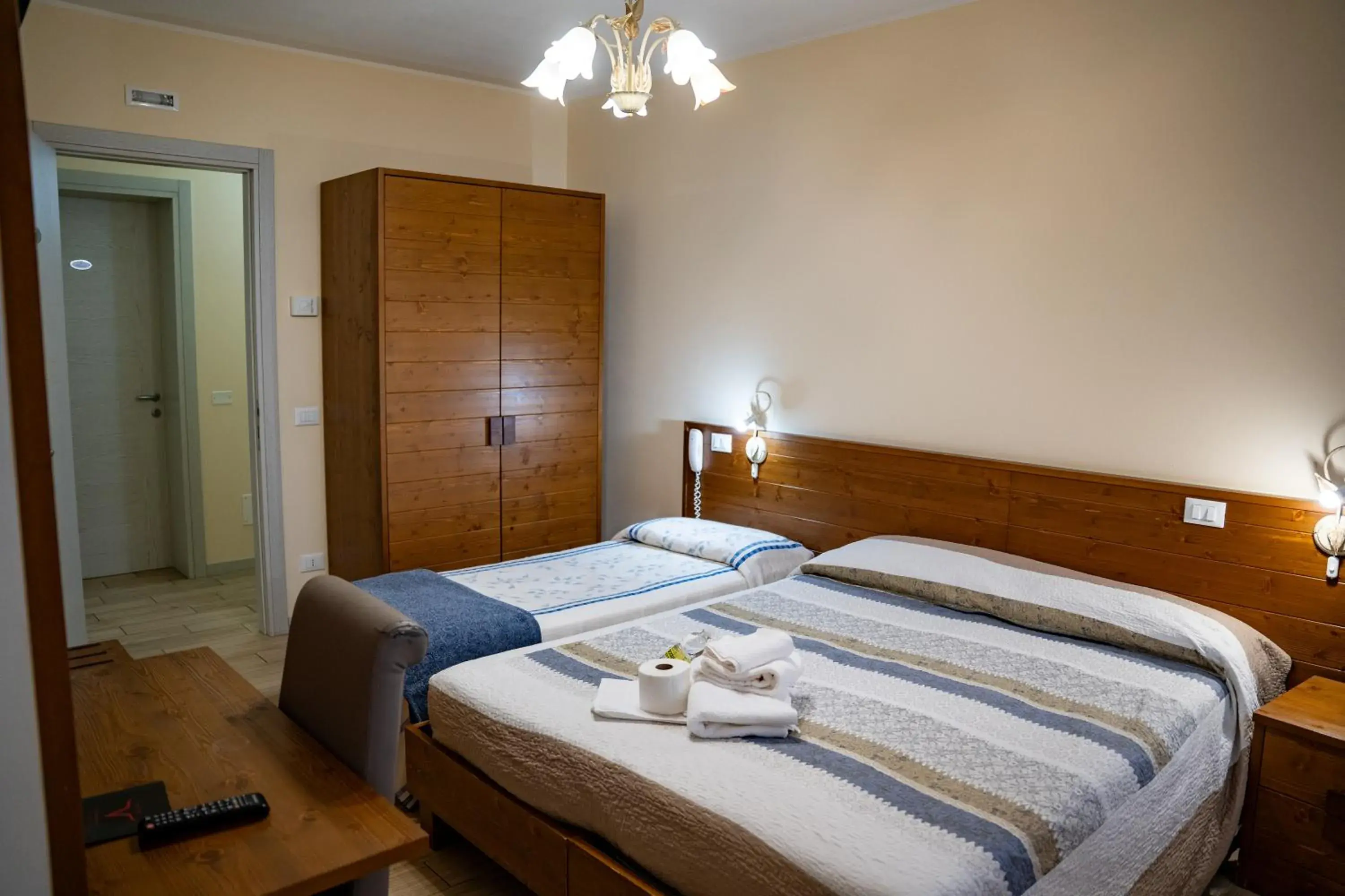 Triple Room in Azienda Agrituristica Ai Prai Triple Room in Azienda Agrituristica Ai Prai