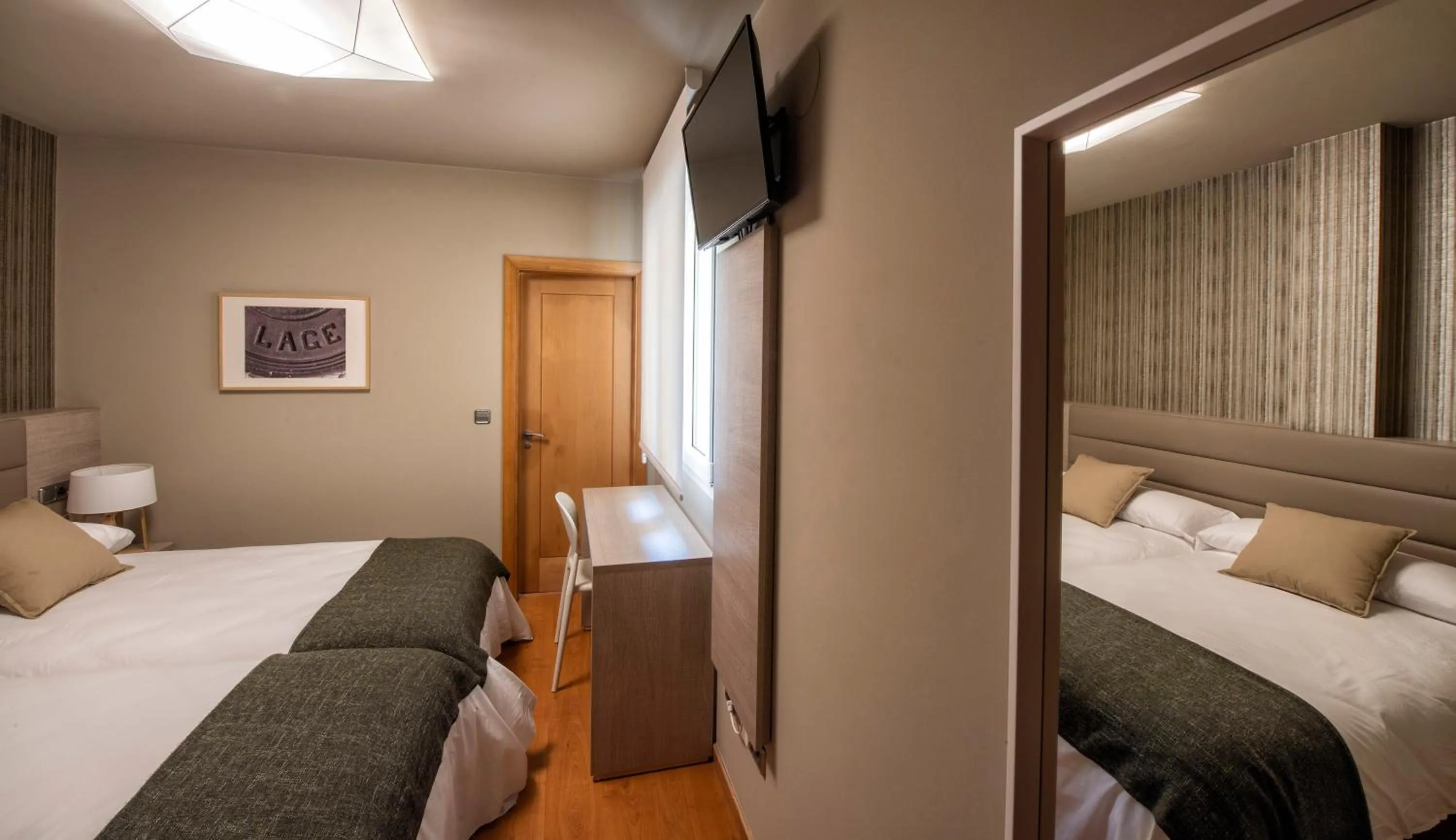 Bedroom, Bed in Hotel VIDA Mar de Laxe