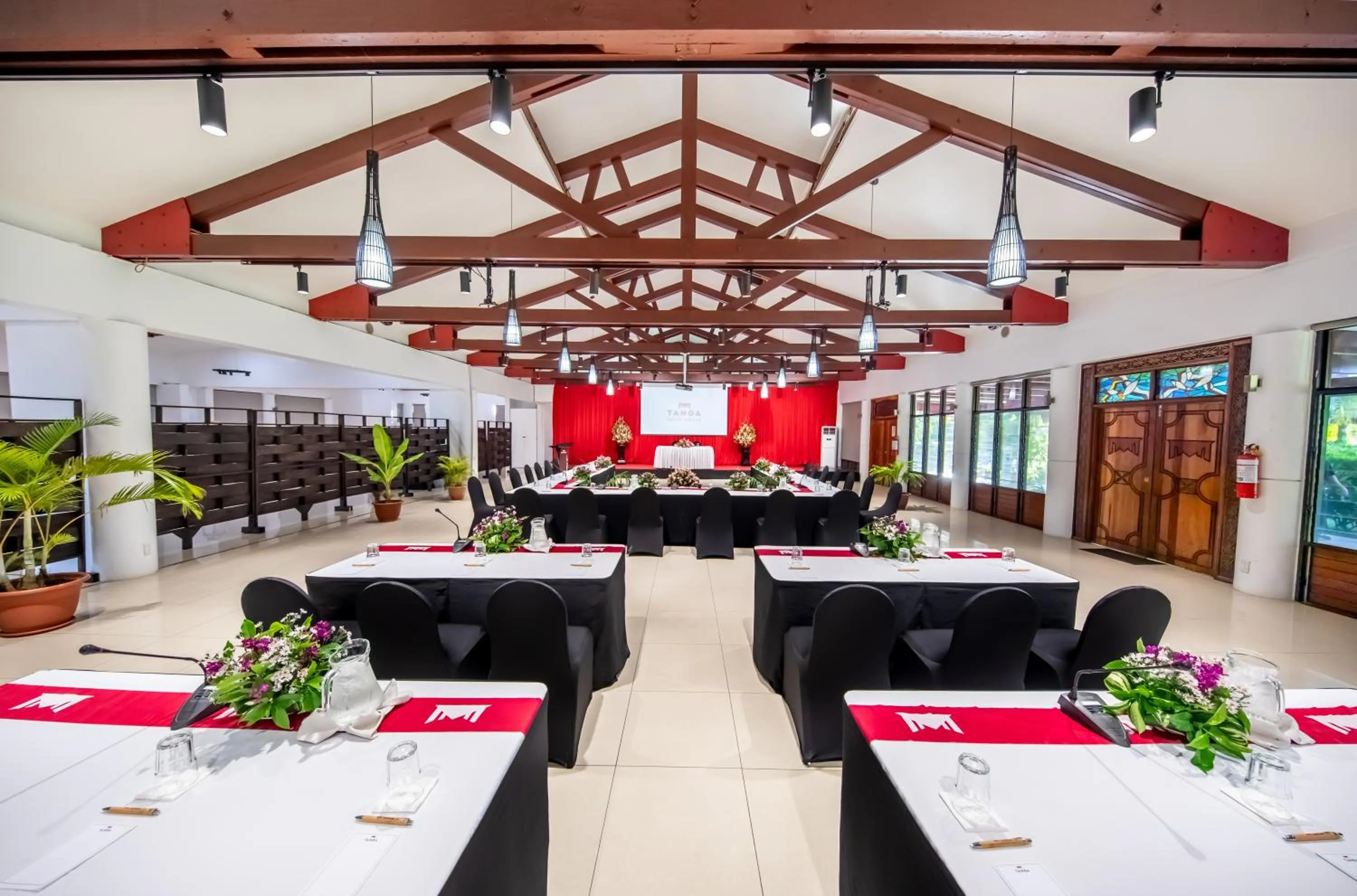 Meeting/conference room in Tanoa Tusitala Hotel