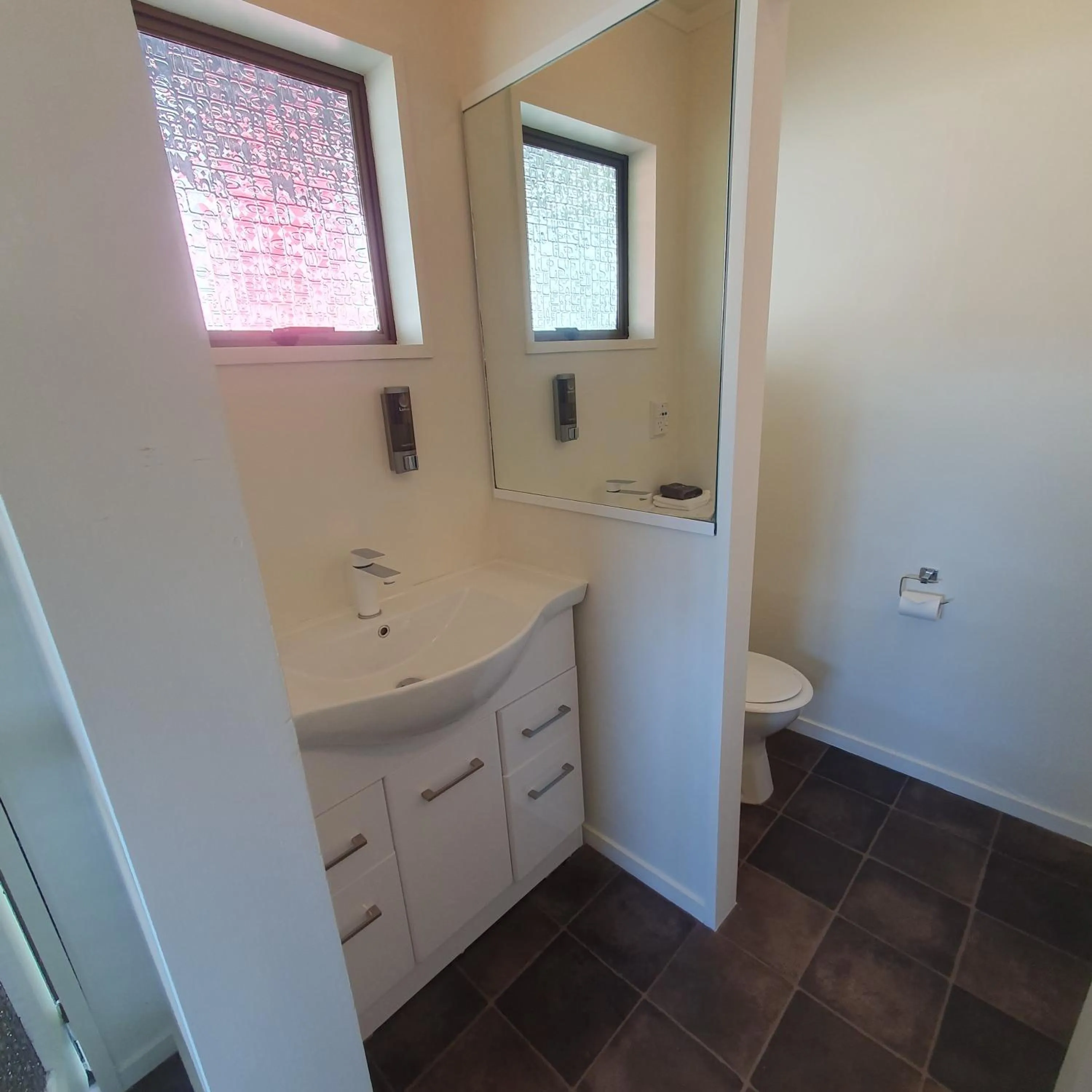 Bathroom in Ohakune Court Motel