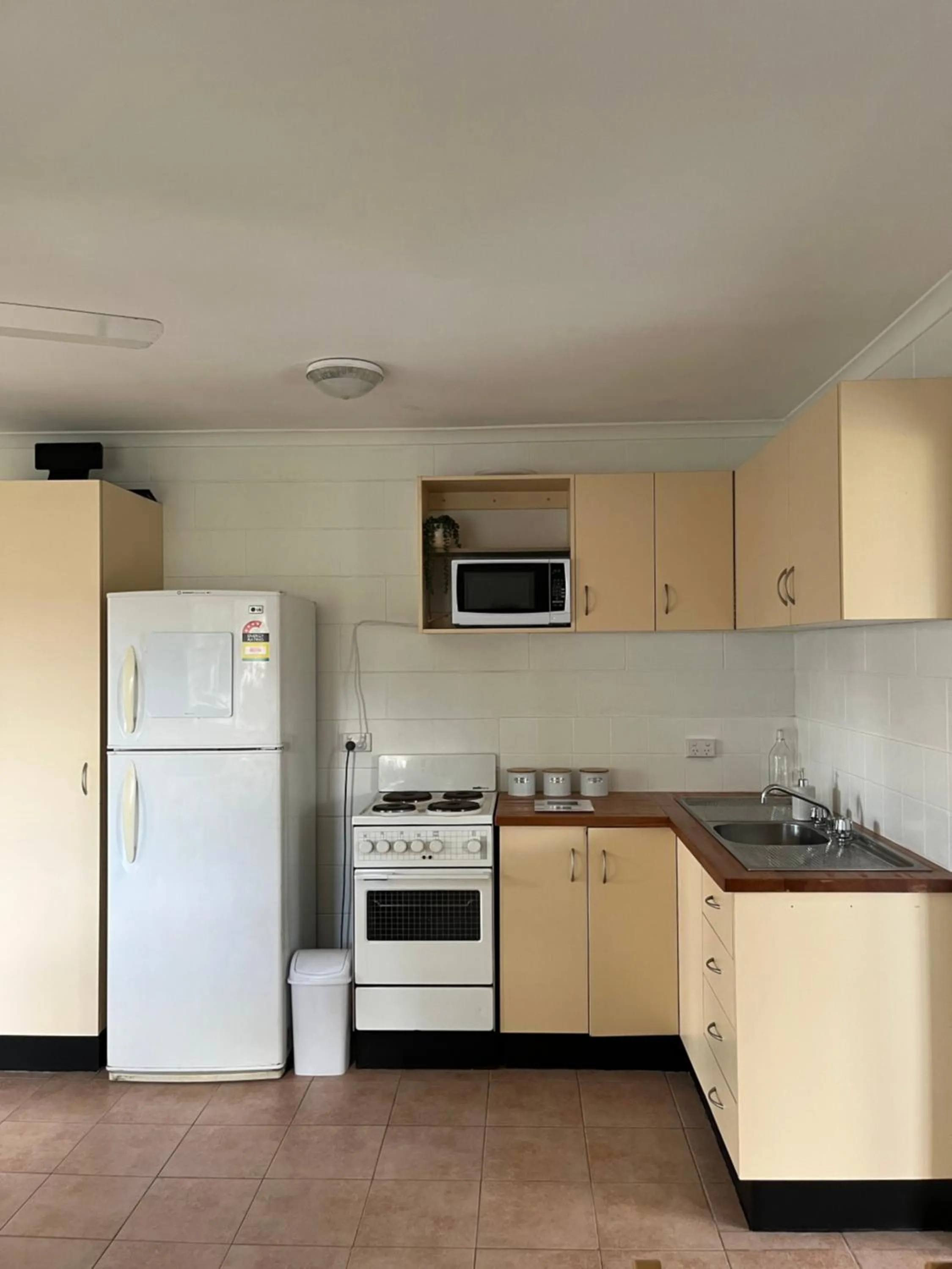 Coral Reef Apartments