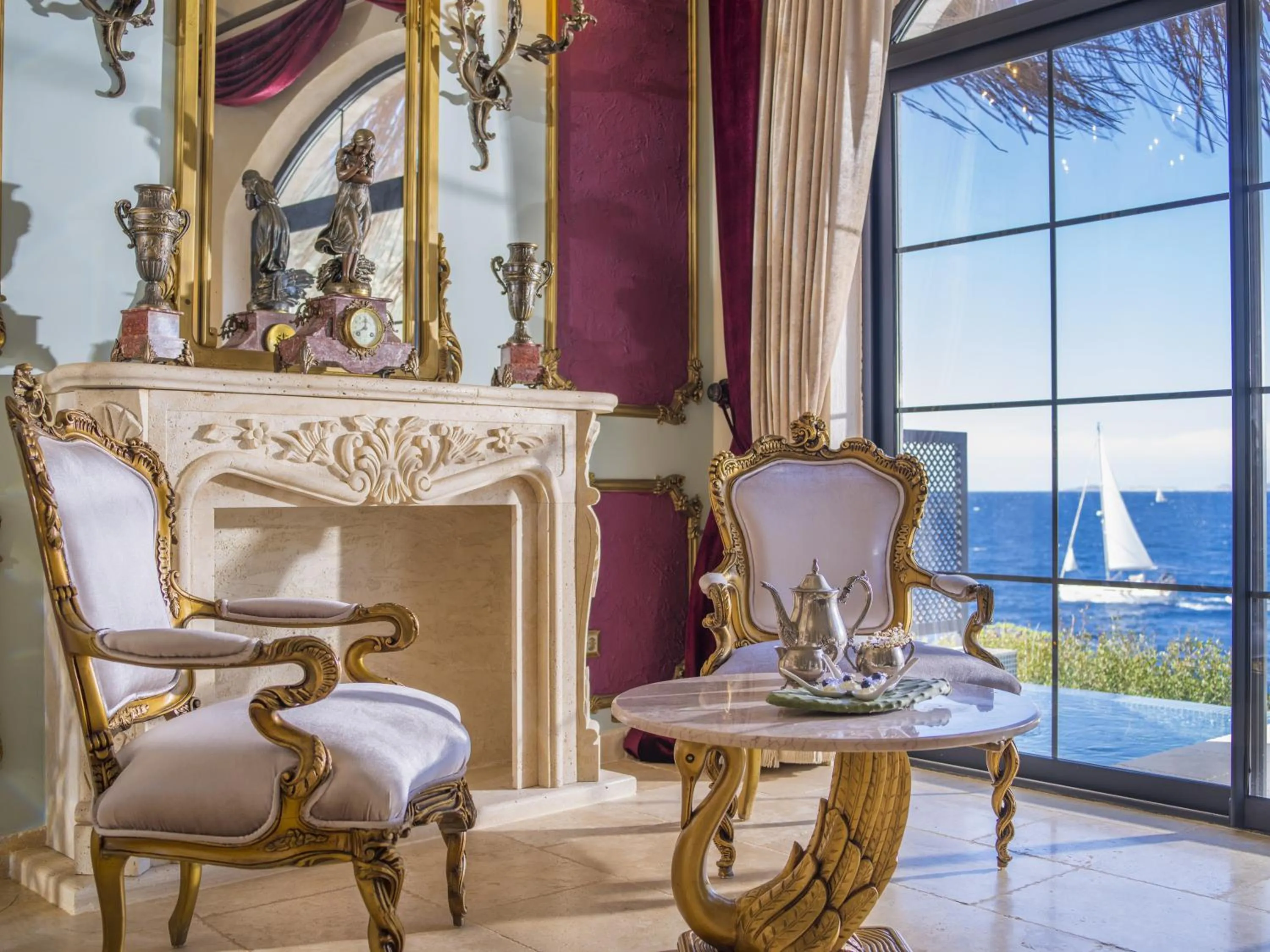 Seating area in Lukka Exclusive Hotel – Adult Only +12