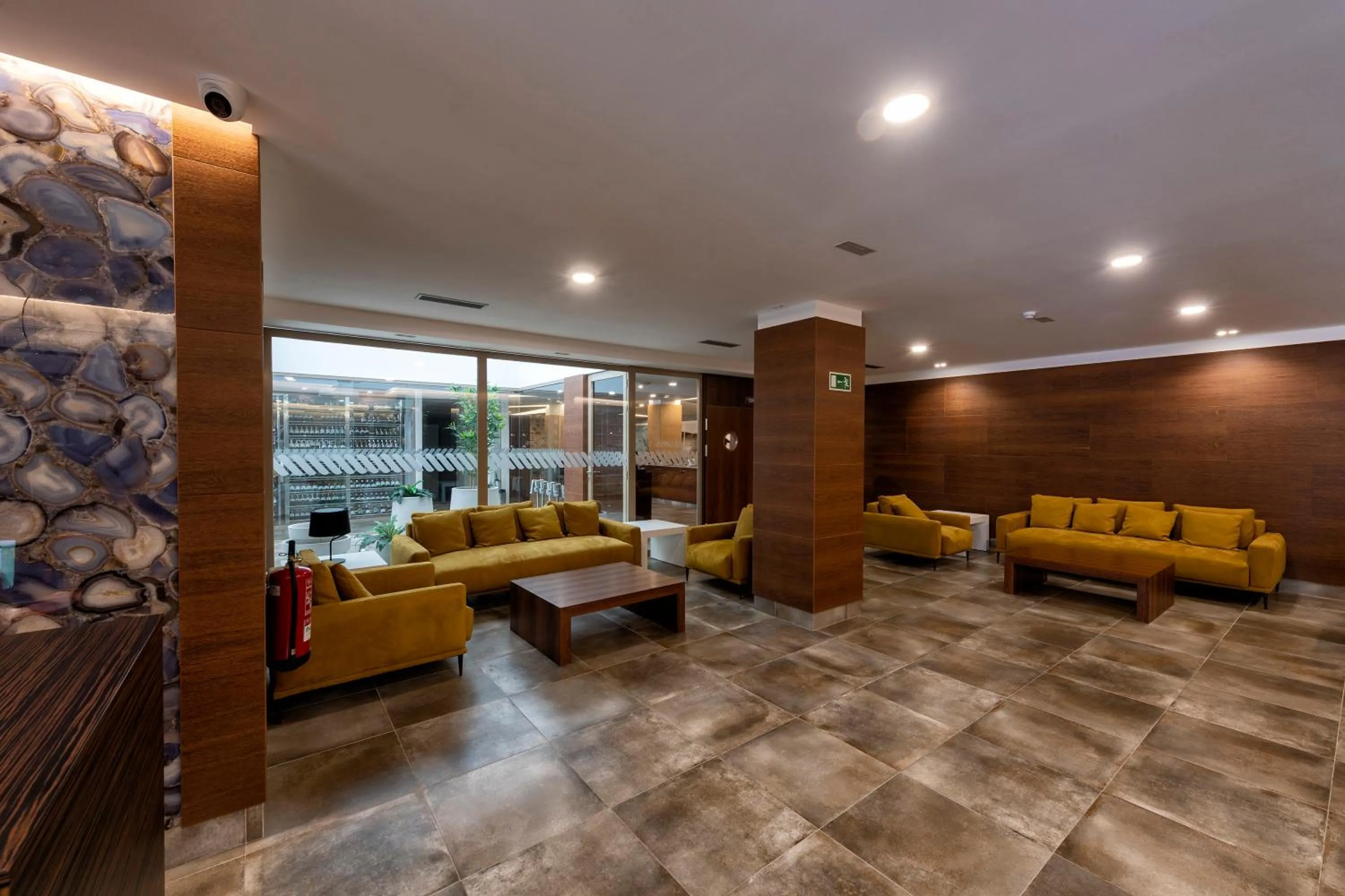 Lobby or reception in Apartamentos VIDA Mar de Laxe