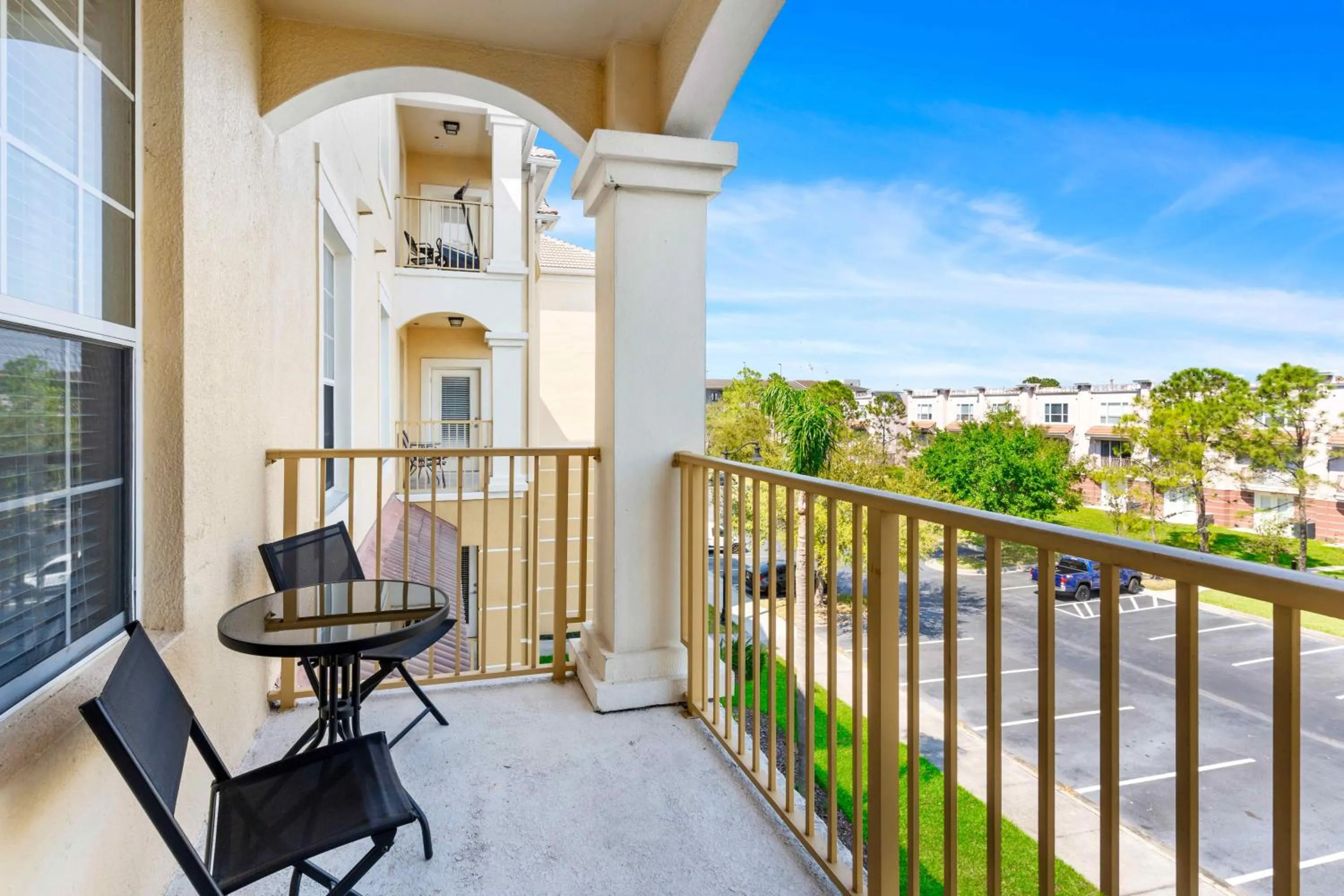 Modern Vista Cay Condo, near Universal Studios