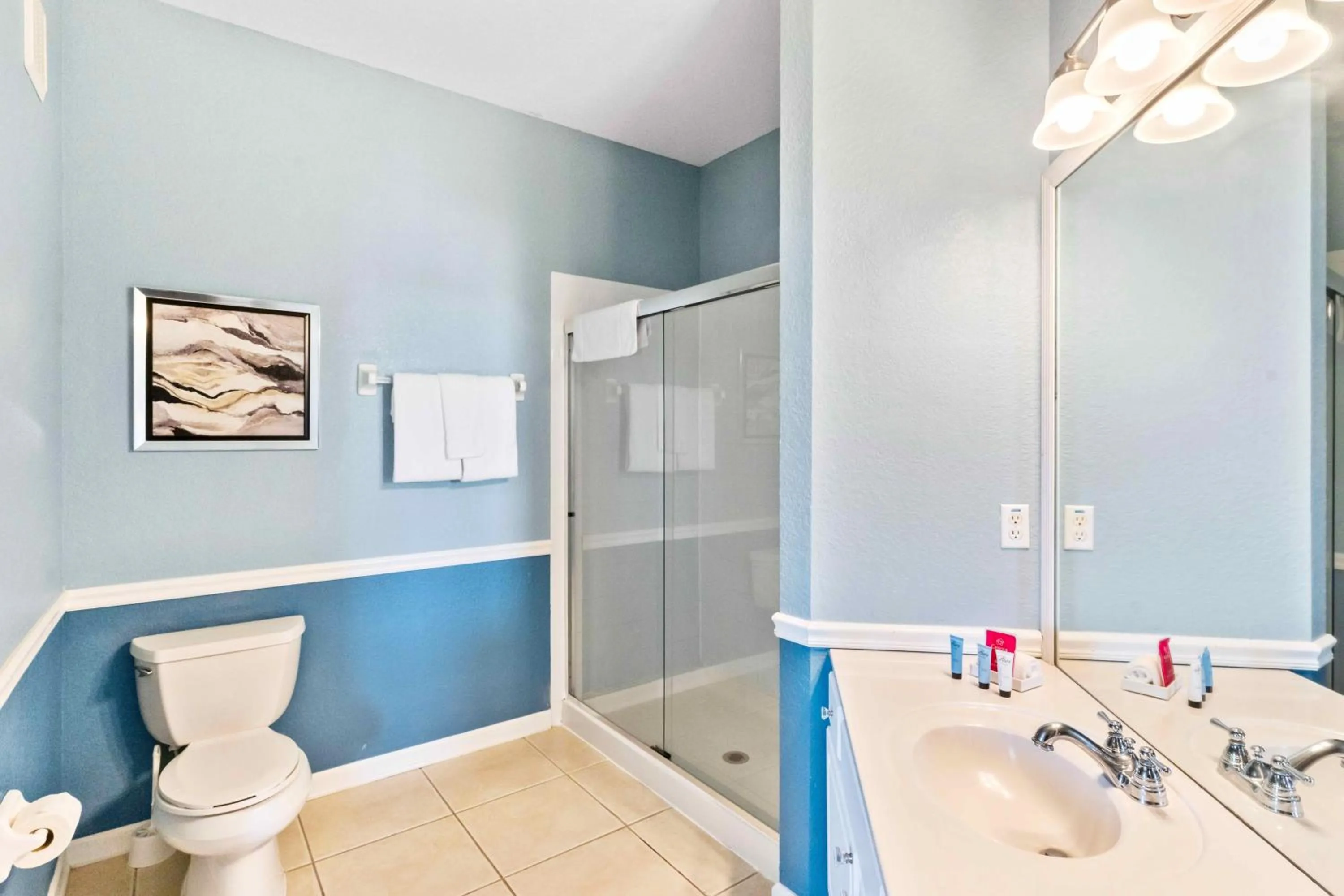 Modern Vista Cay Condo, near Universal Studios