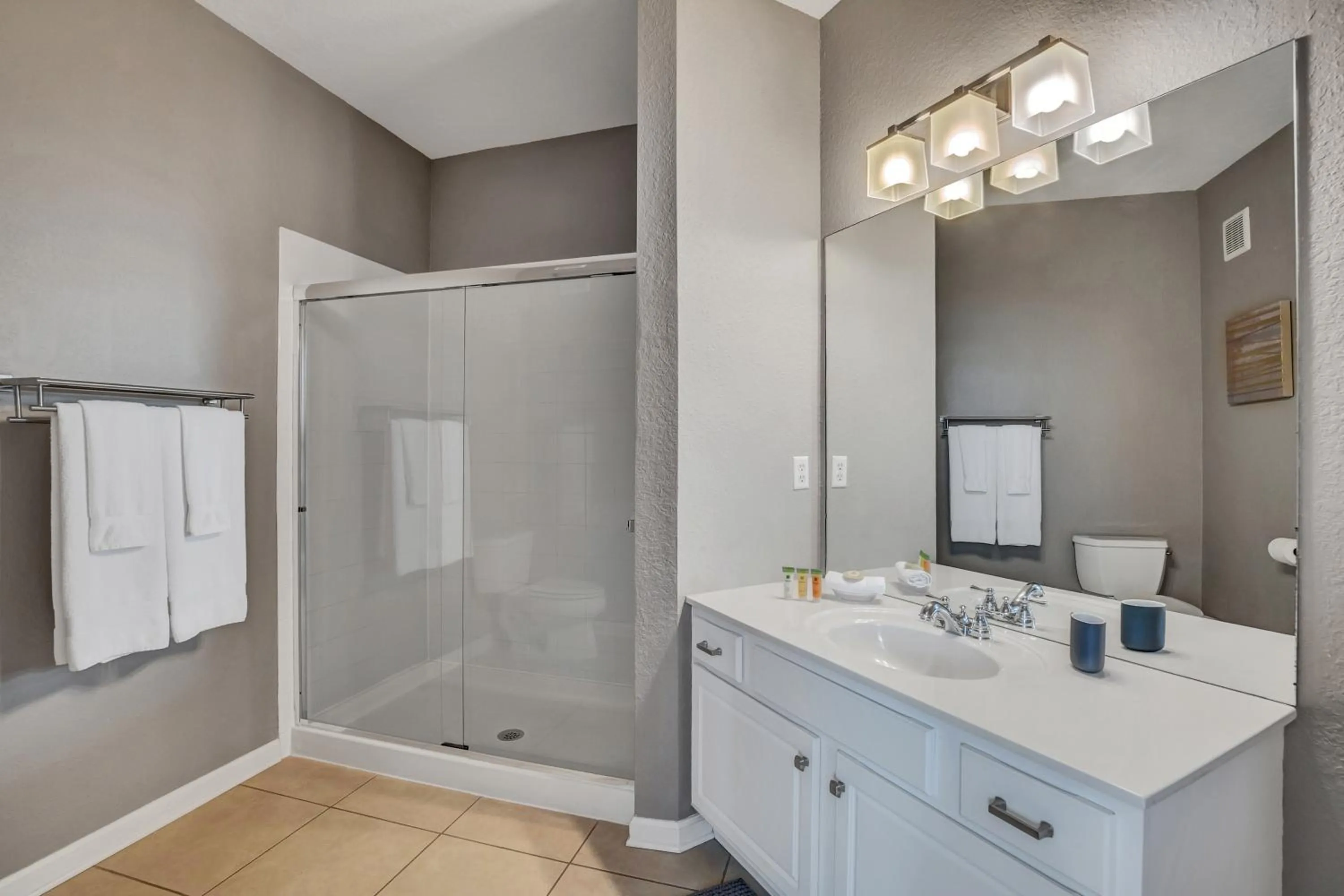 Newly Updated Condo w Scenic Resort View