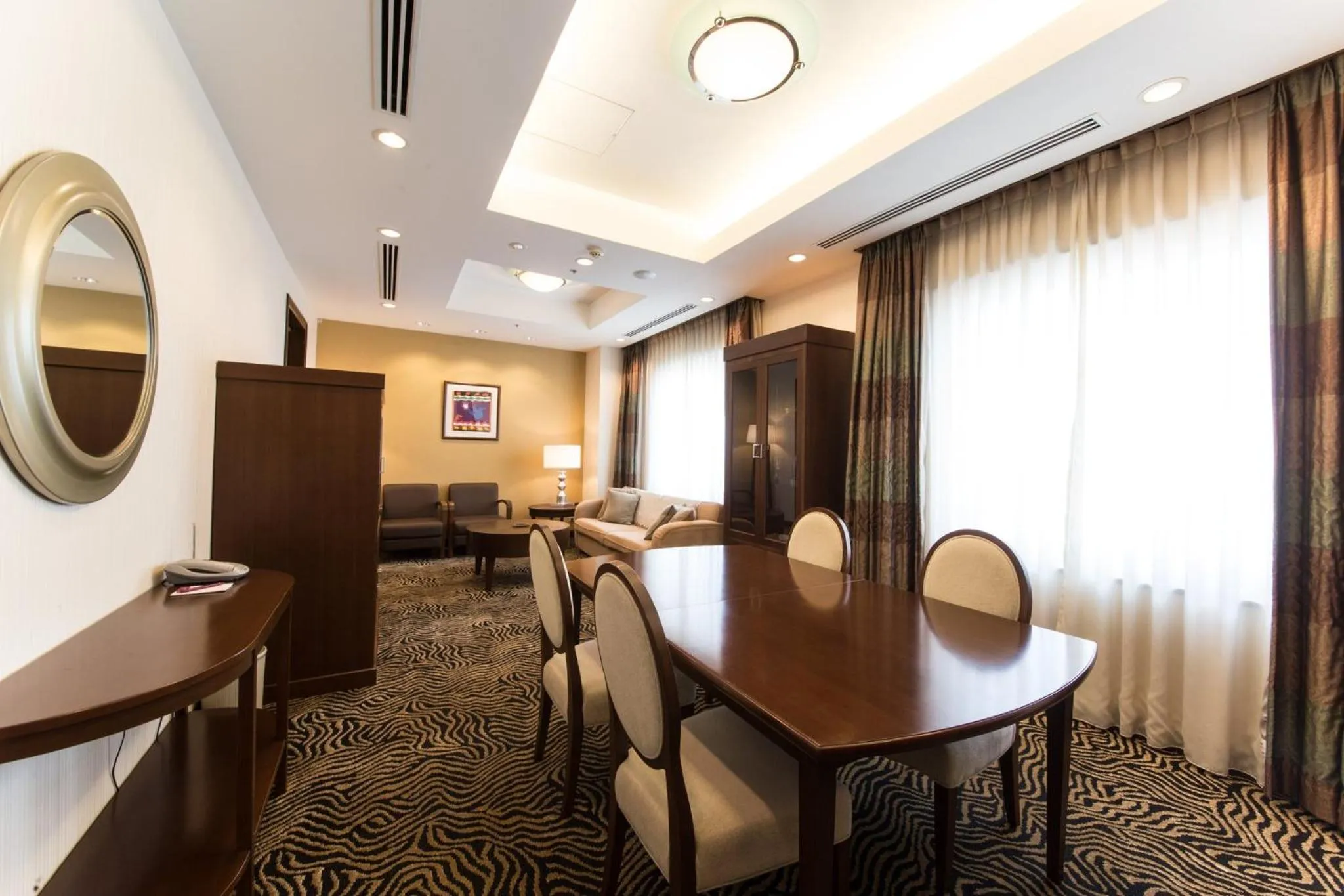 Photo of the whole room in ANA Crowne Plaza Yonago by IHG