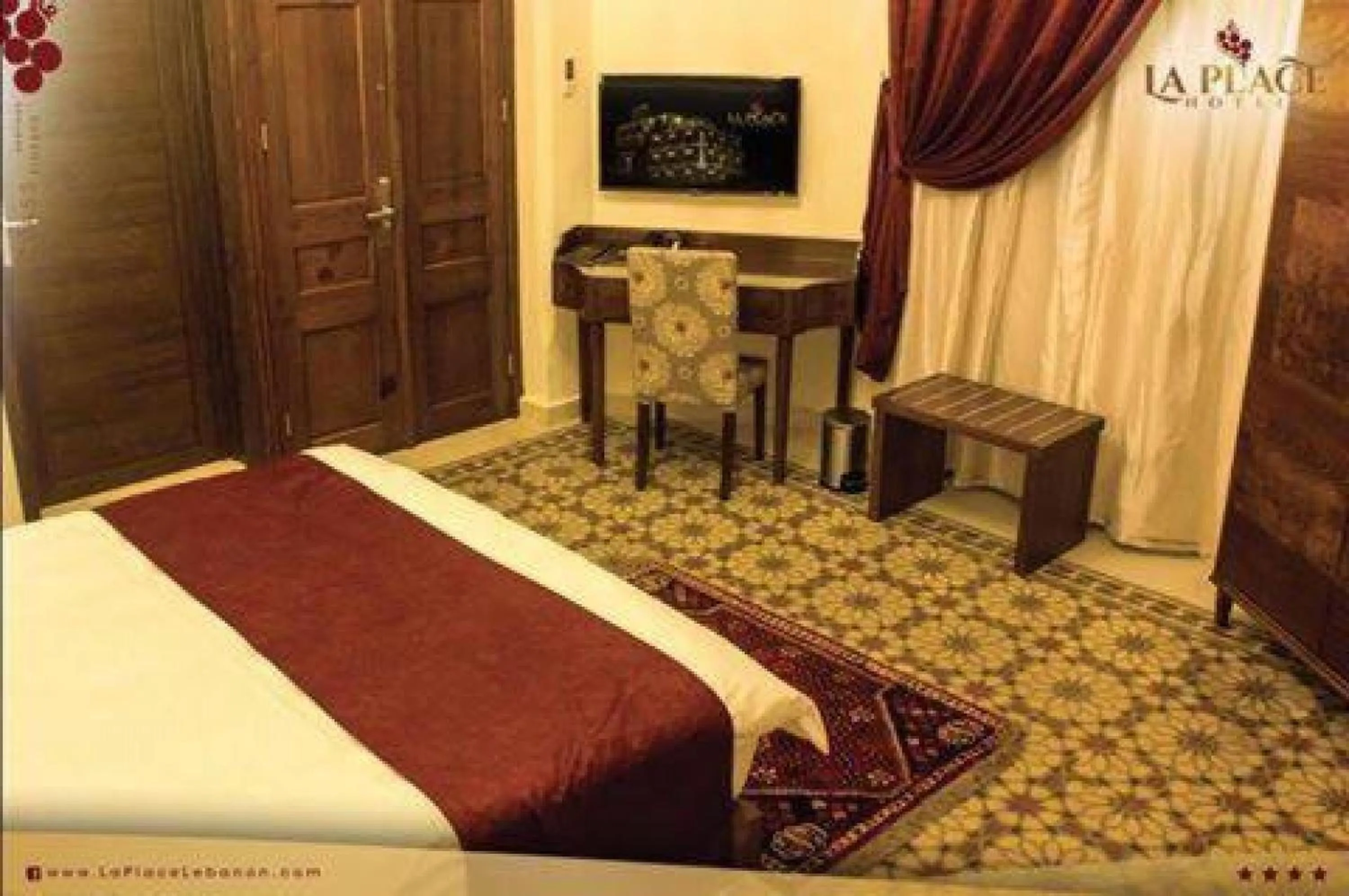 Bedroom, Bed in La Place Hotel