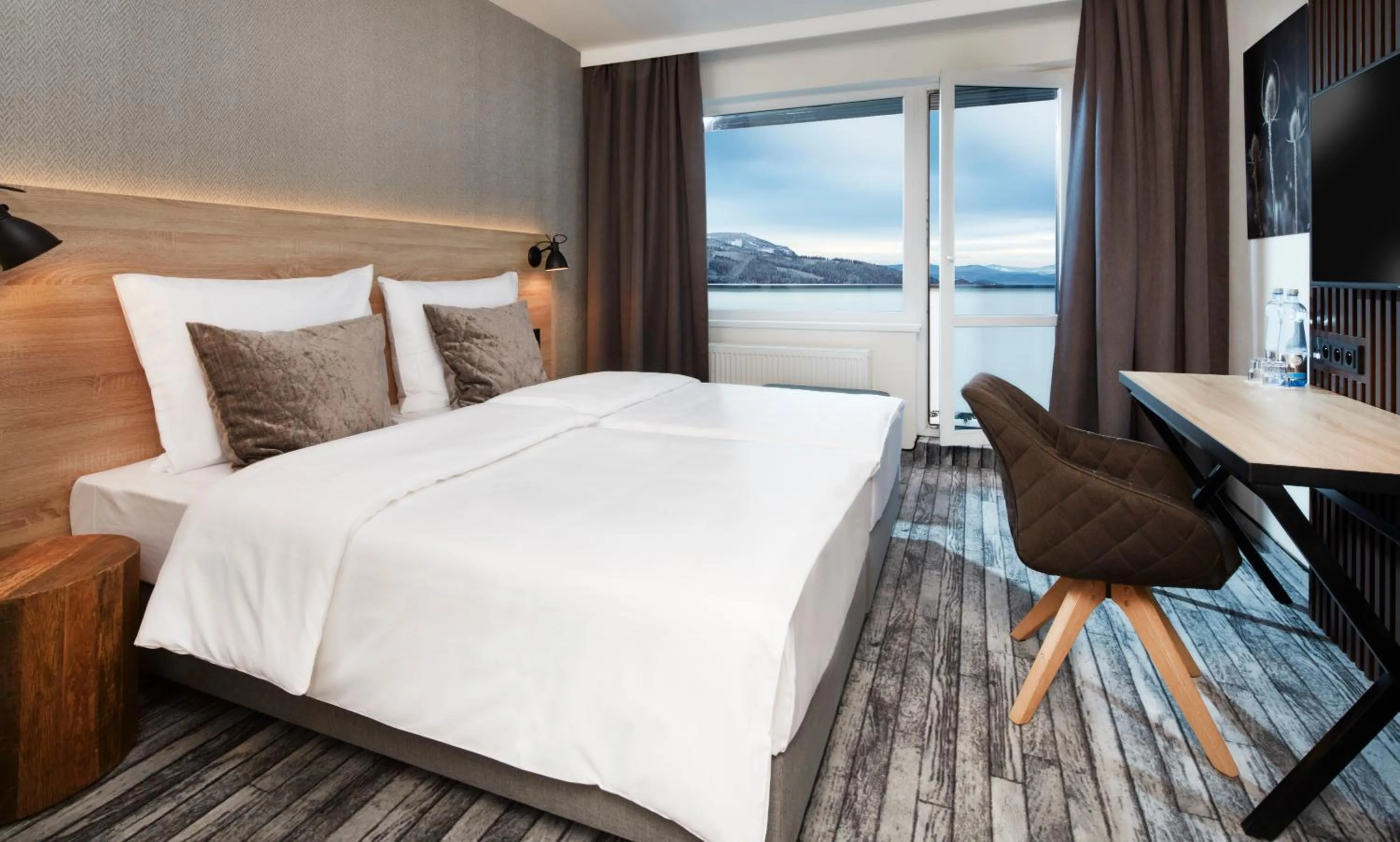 Executive Double or Twin Room with Balcony in OREA Resort Horizont Šumava