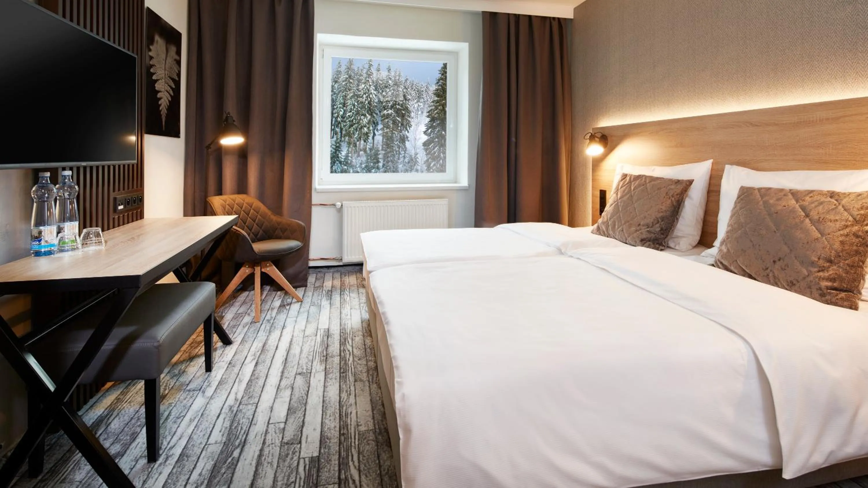 Deluxe Double or Twin Room in OREA Resort Horizont Šumava
