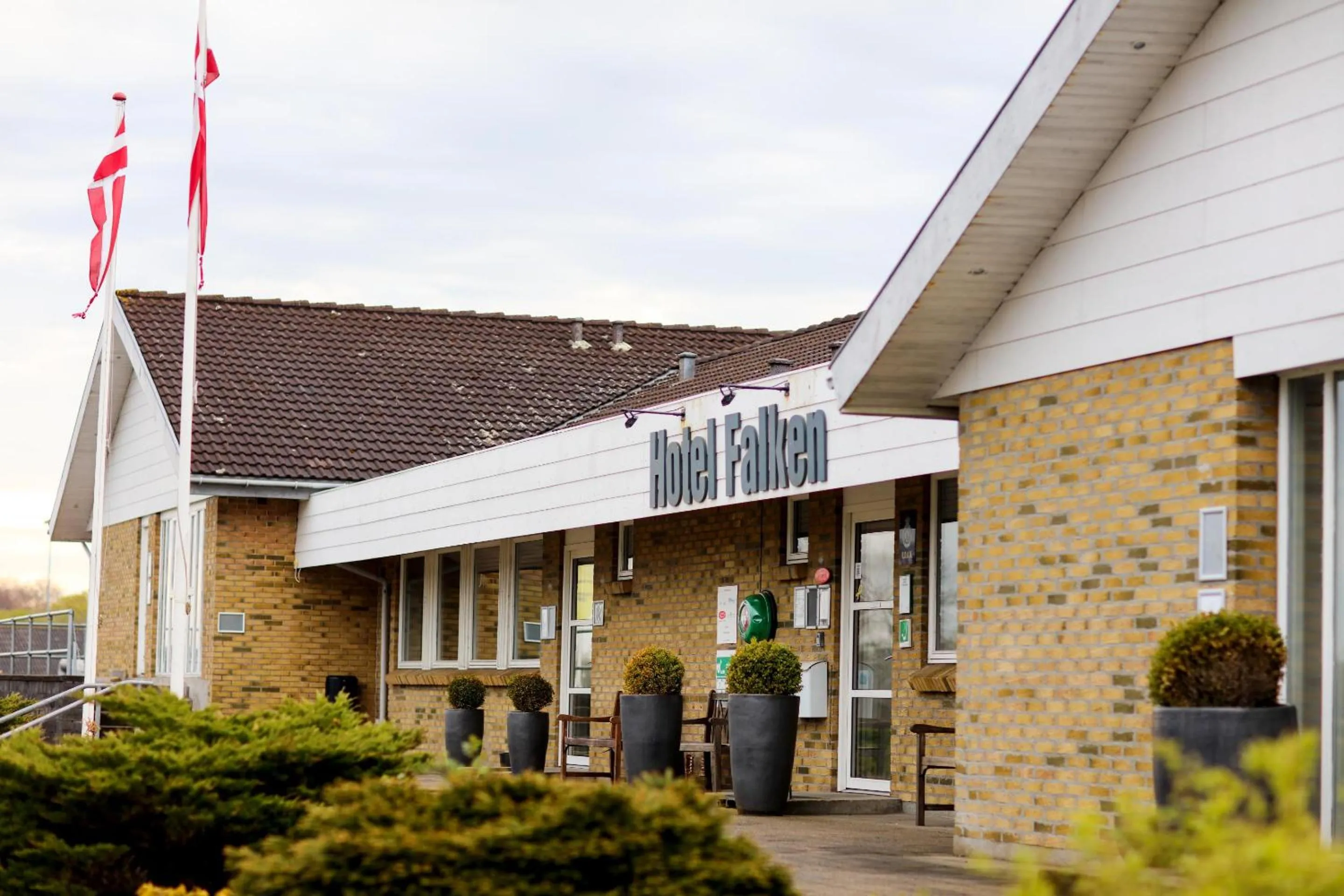 Property building in Hotel Falken