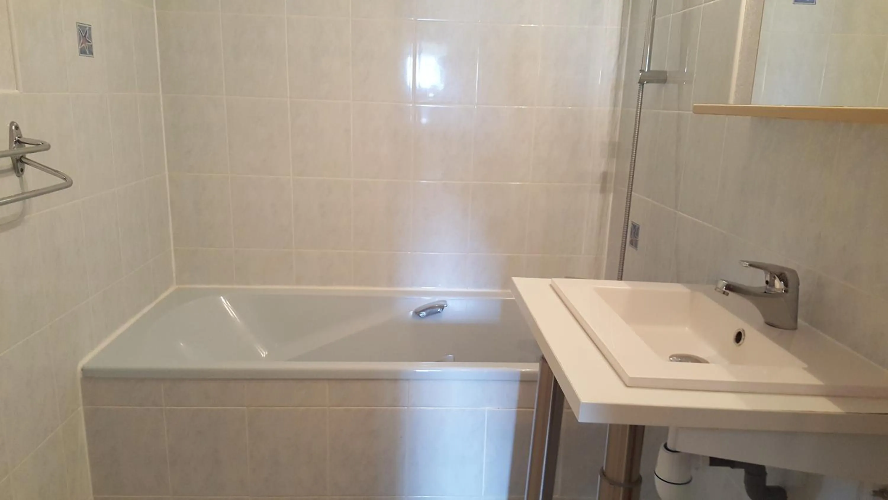 Bathroom in Hotel La Renaissance