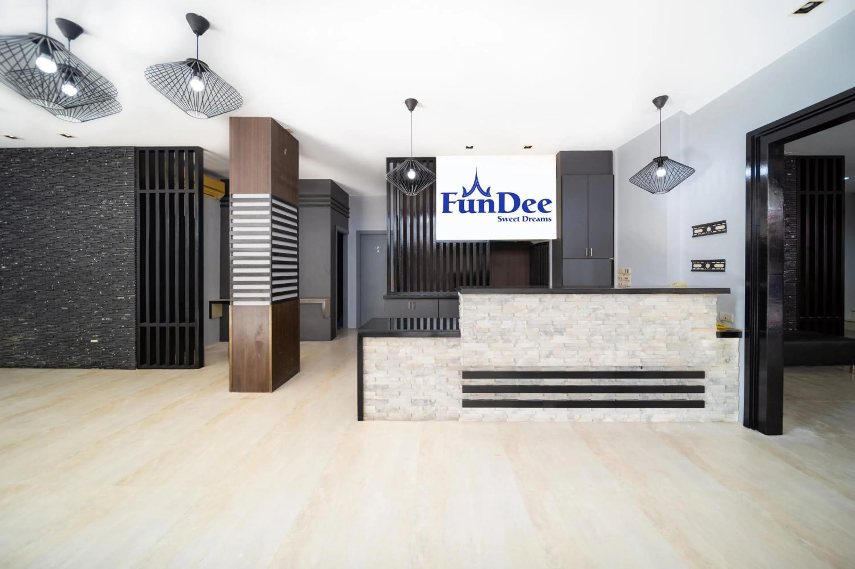 Property building in FunDee Boutique Hotel