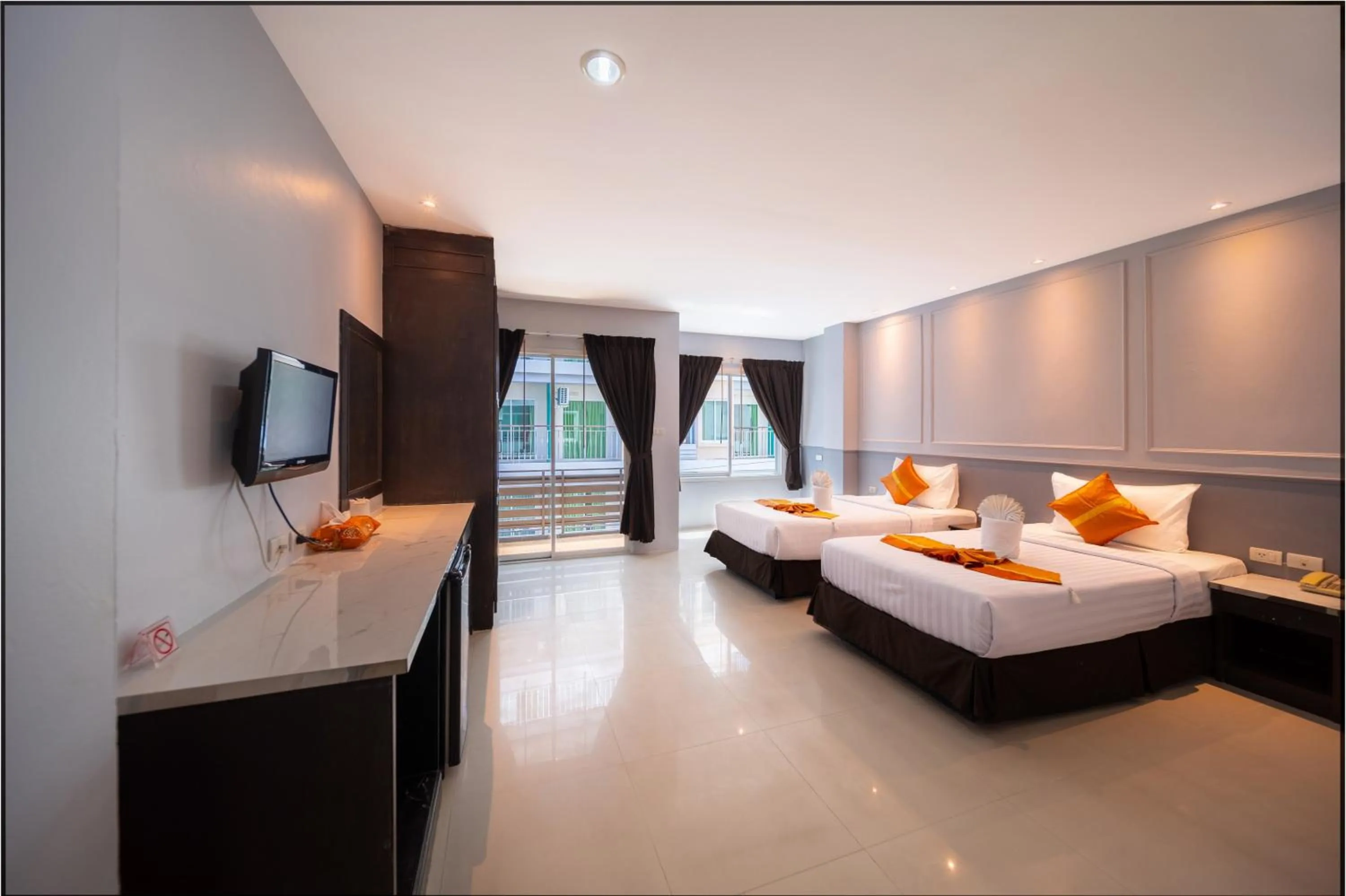 Bed in FunDee Boutique Hotel