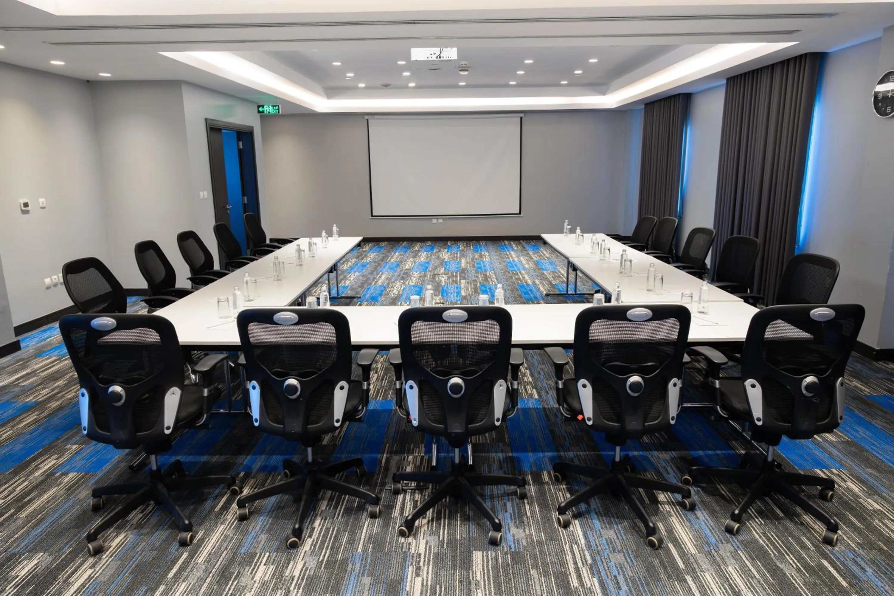 Meeting/conference room in Park Inn by Radisson Jubail Industrial City