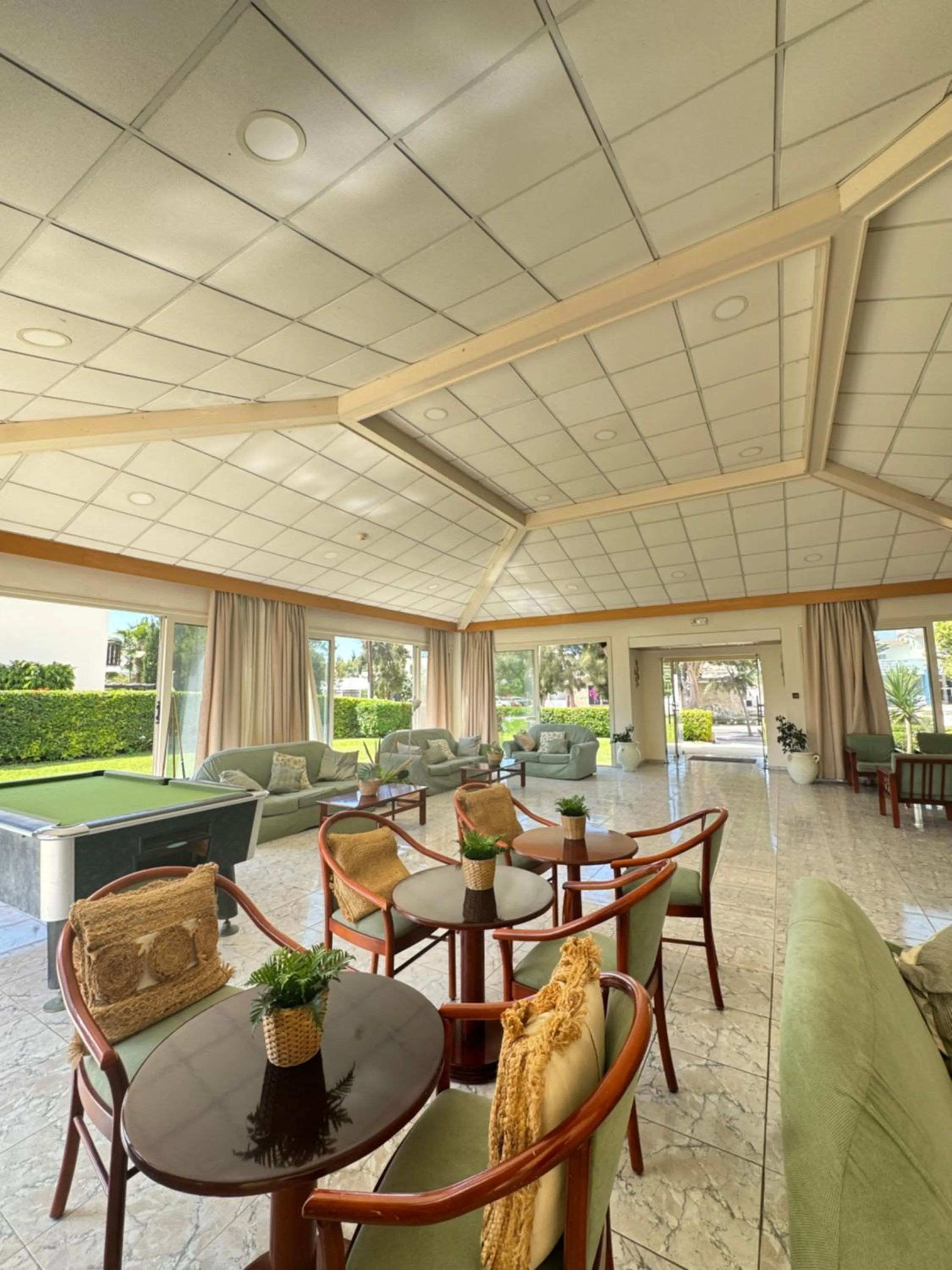 Mandalena Hotel Apartments