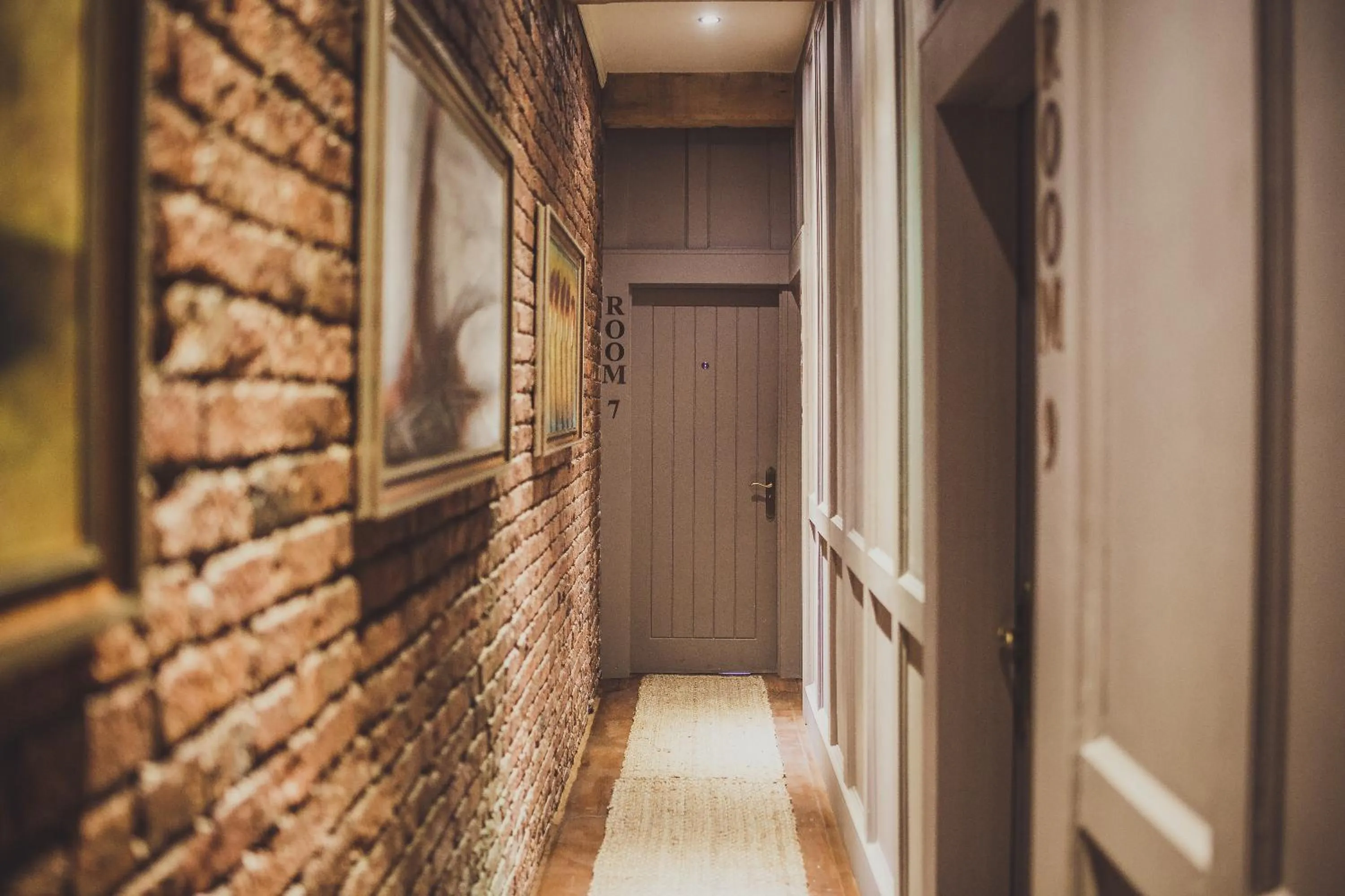 The Cow Hollow Hotel