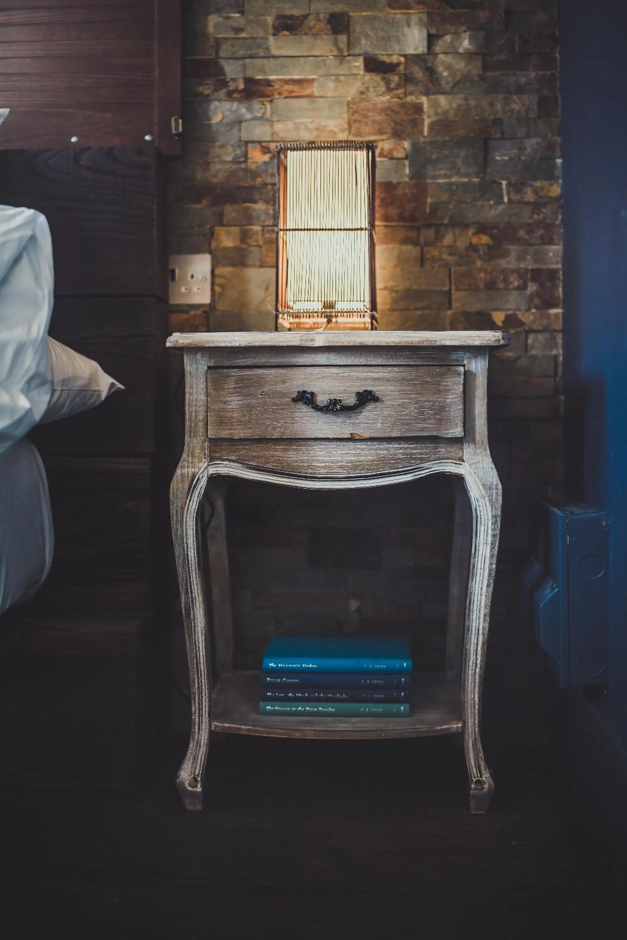 The Cow Hollow Hotel