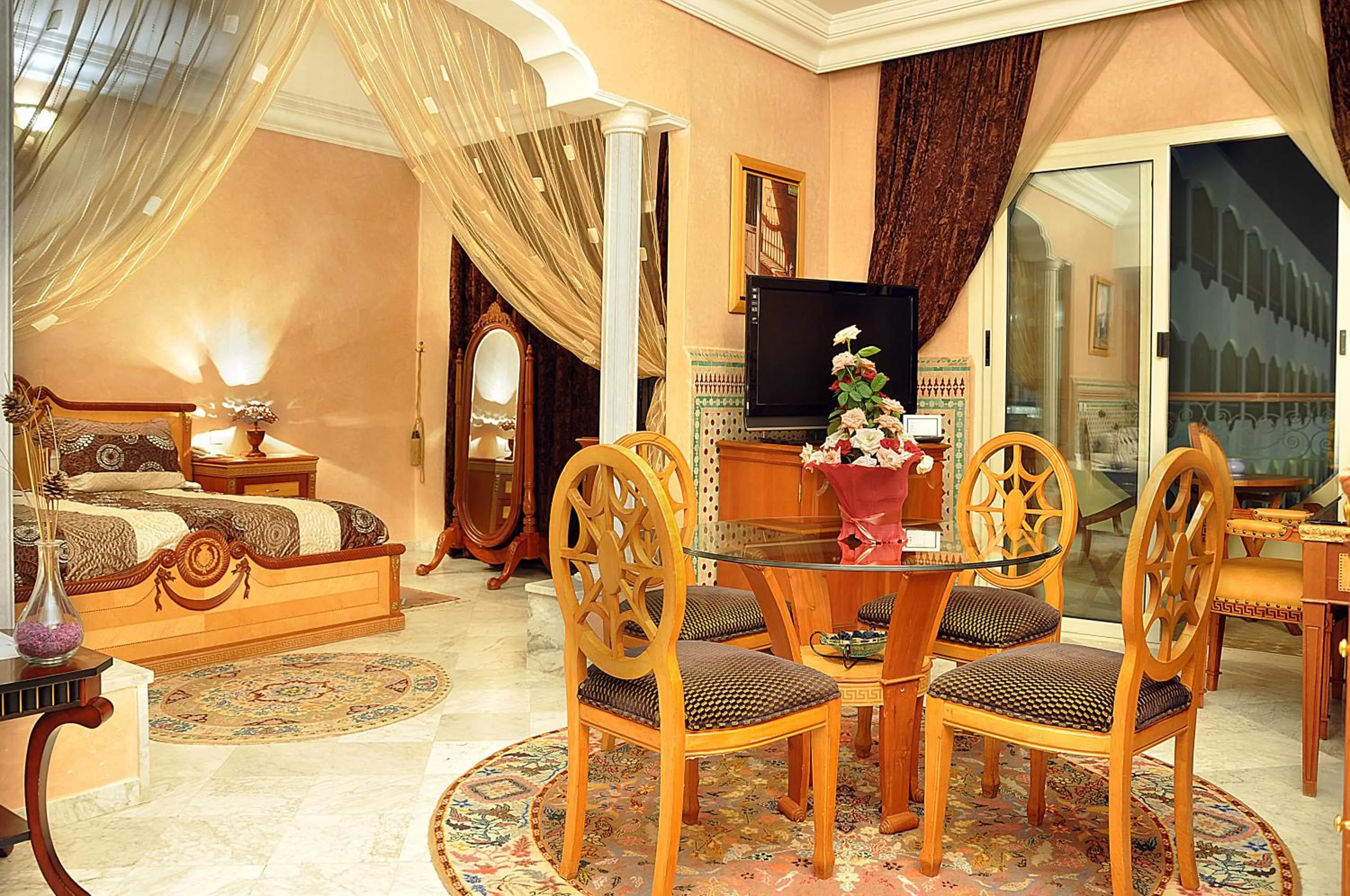 TV and multimedia in Zalagh Parc Palace