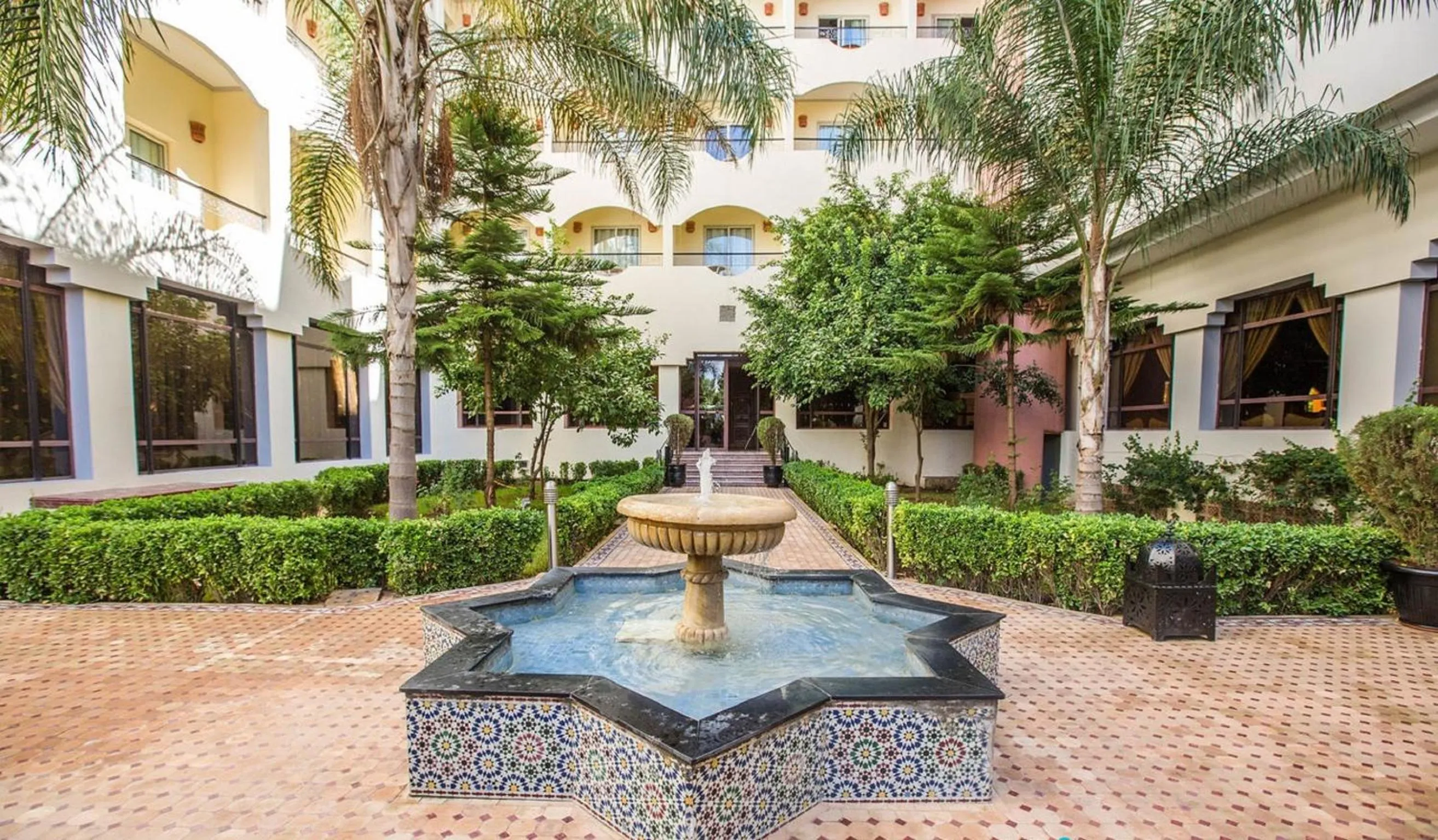 Garden in Zalagh Parc Palace