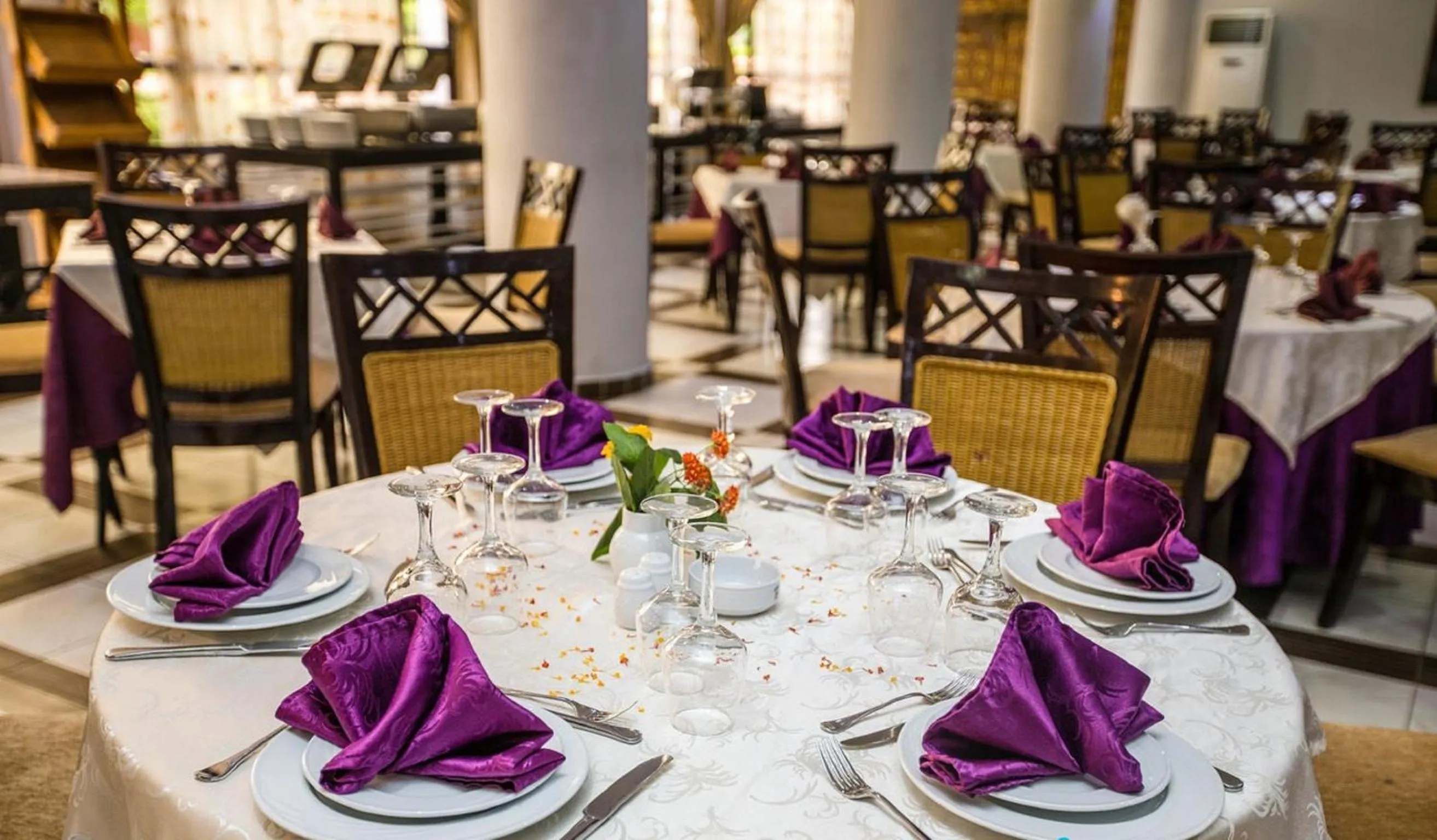 Swimming pool in Zalagh Parc Palace