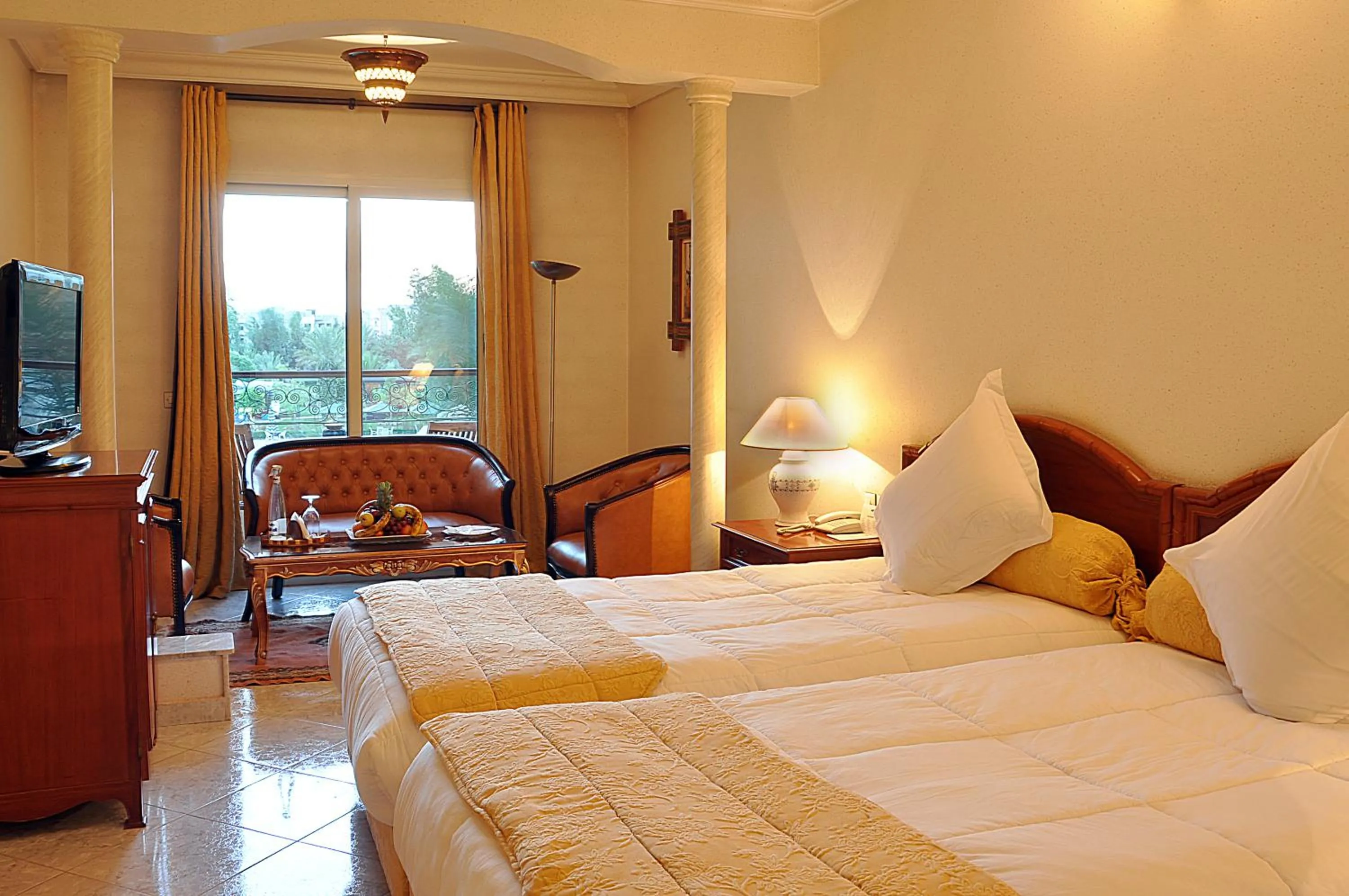 Photo of the whole room, Bed in Zalagh Parc Palace