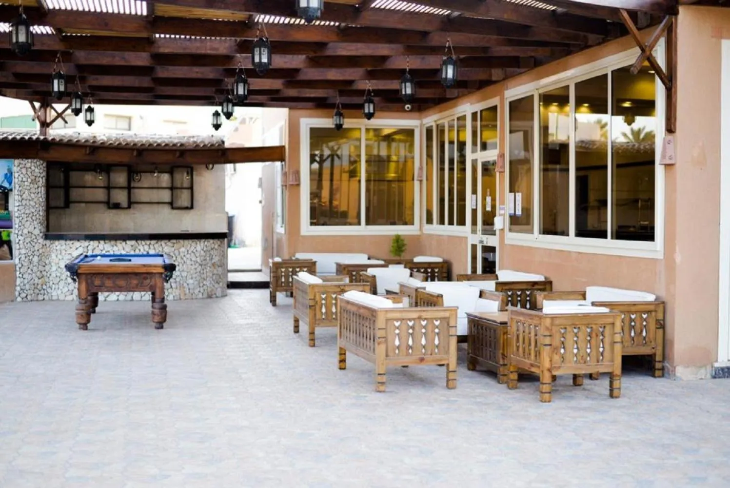 Billiard in Silver Beach Boutique Hotel