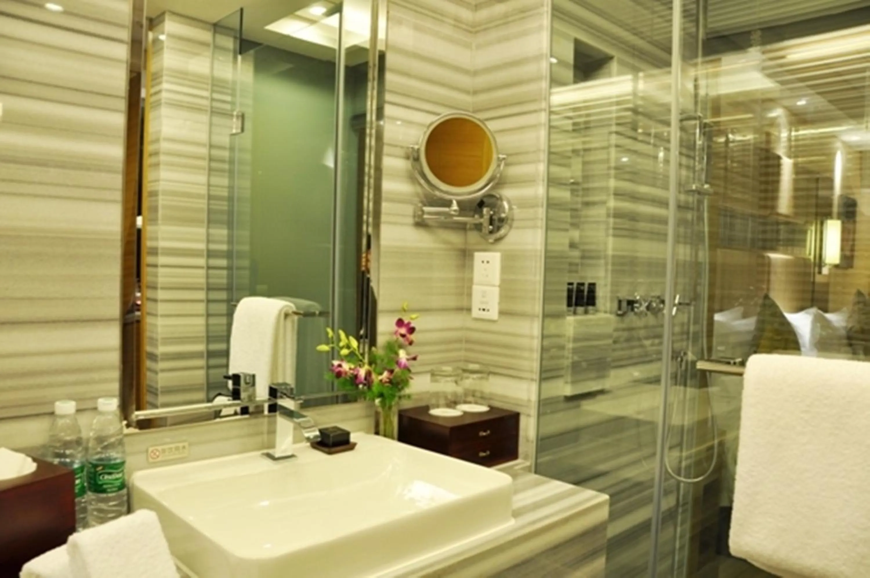 Bedroom in Galaxy minyoun Chengdu Hotel