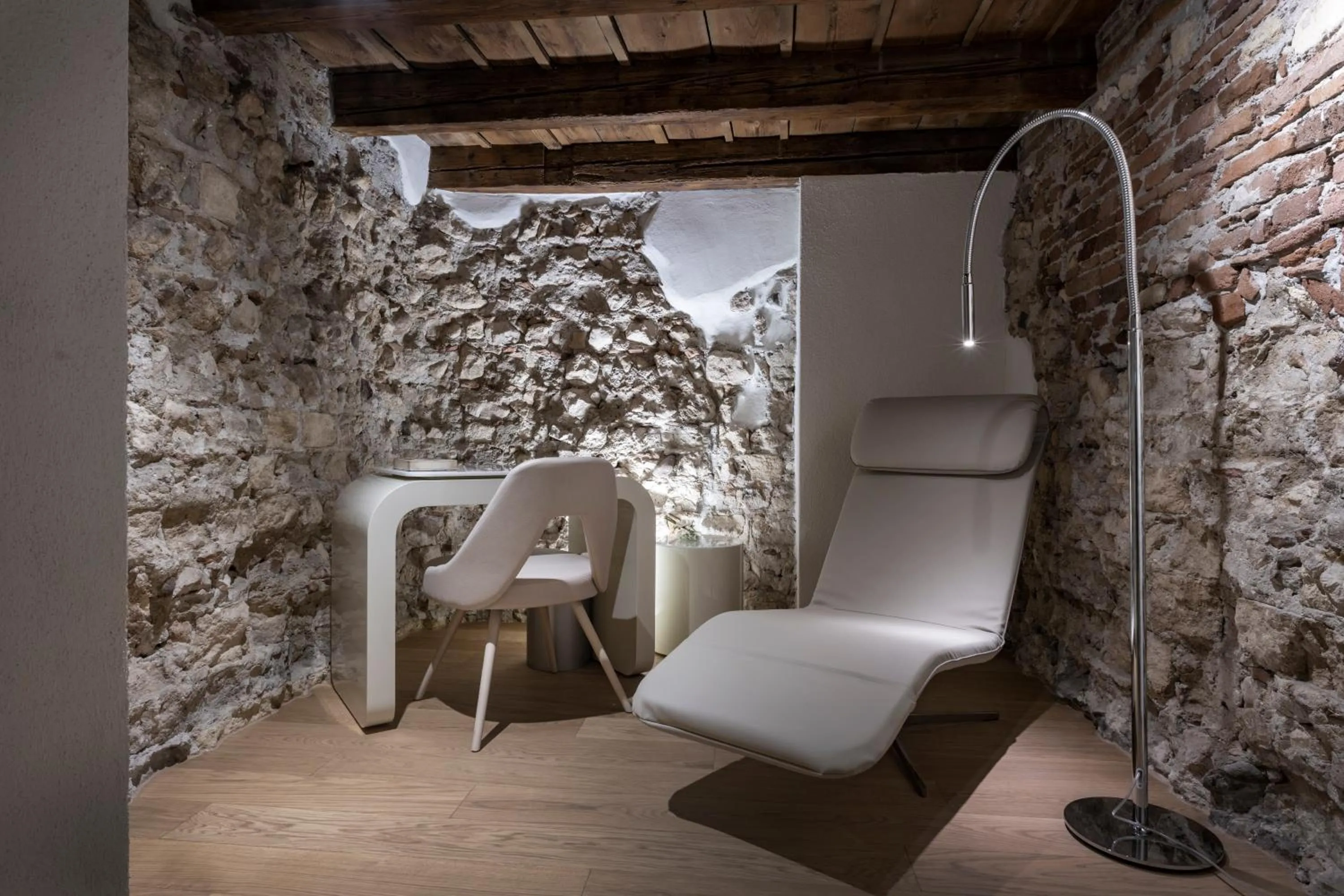 Seating area in Lords of Verona Luxury Apartments