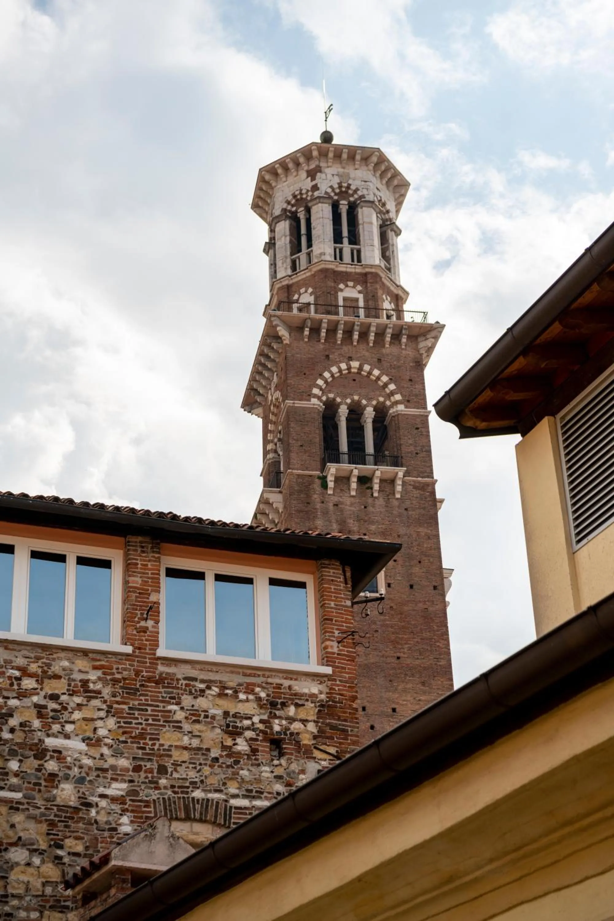 Nearby landmark in Lords of Verona Luxury Apartments