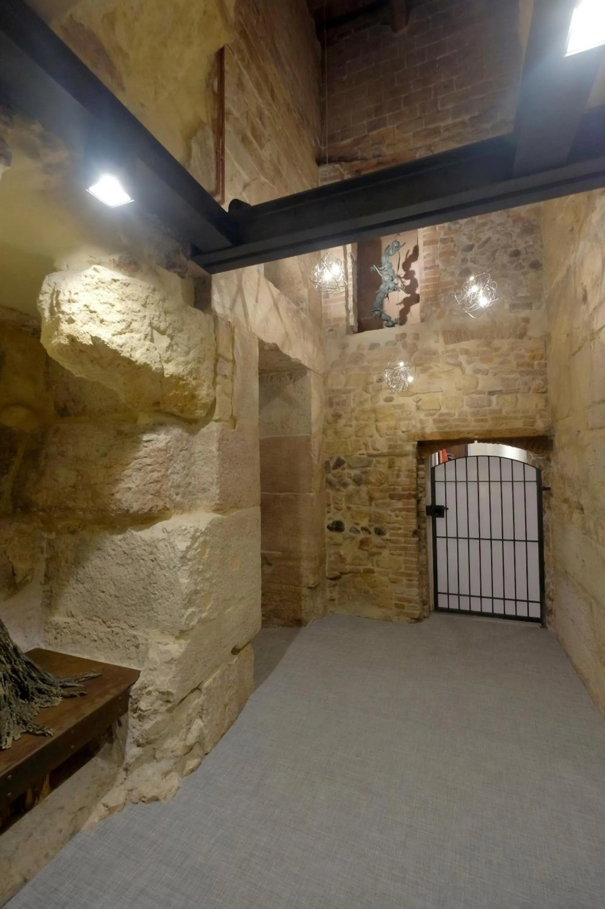 Decorative detail in Lords of Verona Luxury Apartments