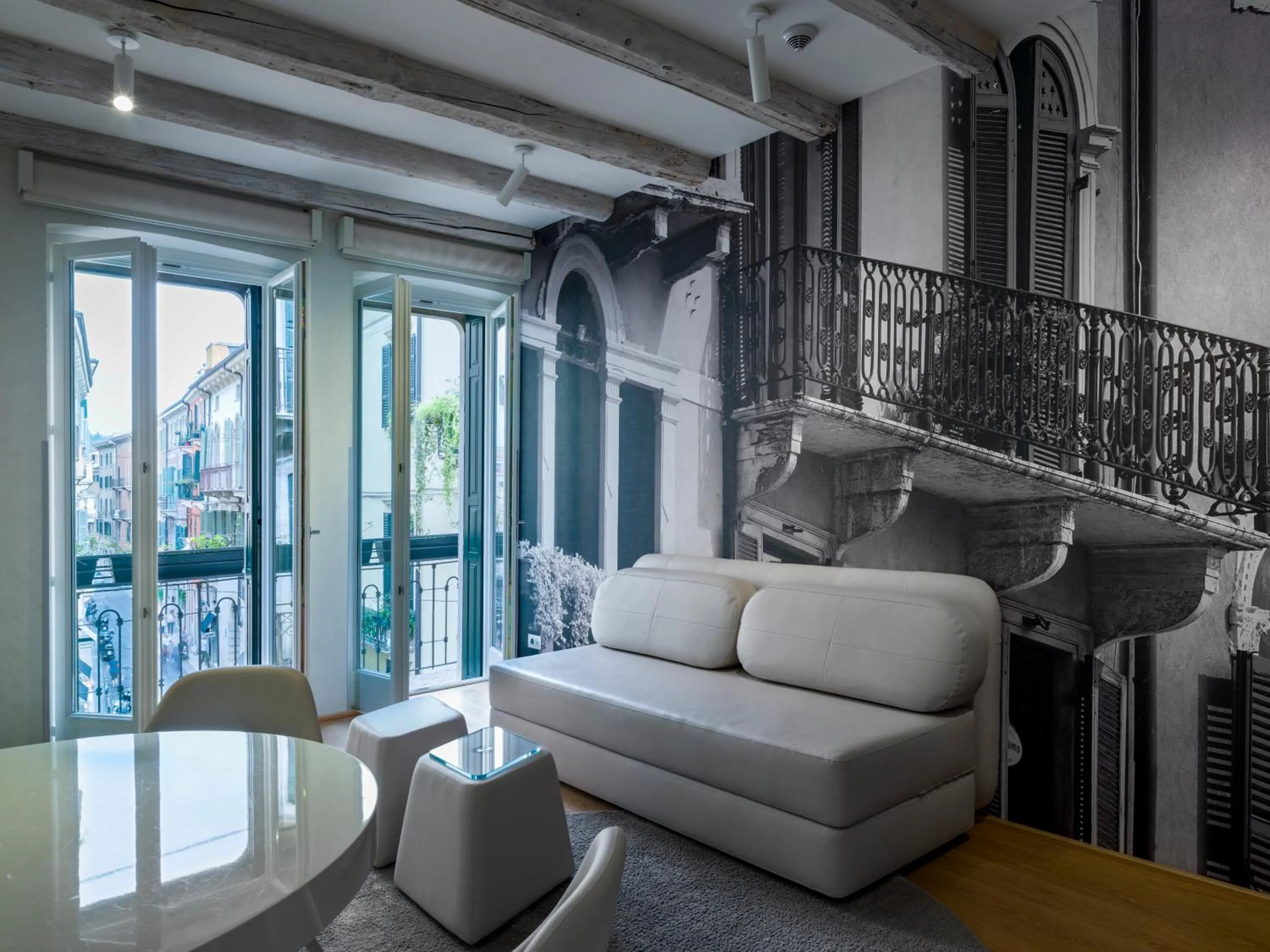 Living room in Lords of Verona Luxury Apartments