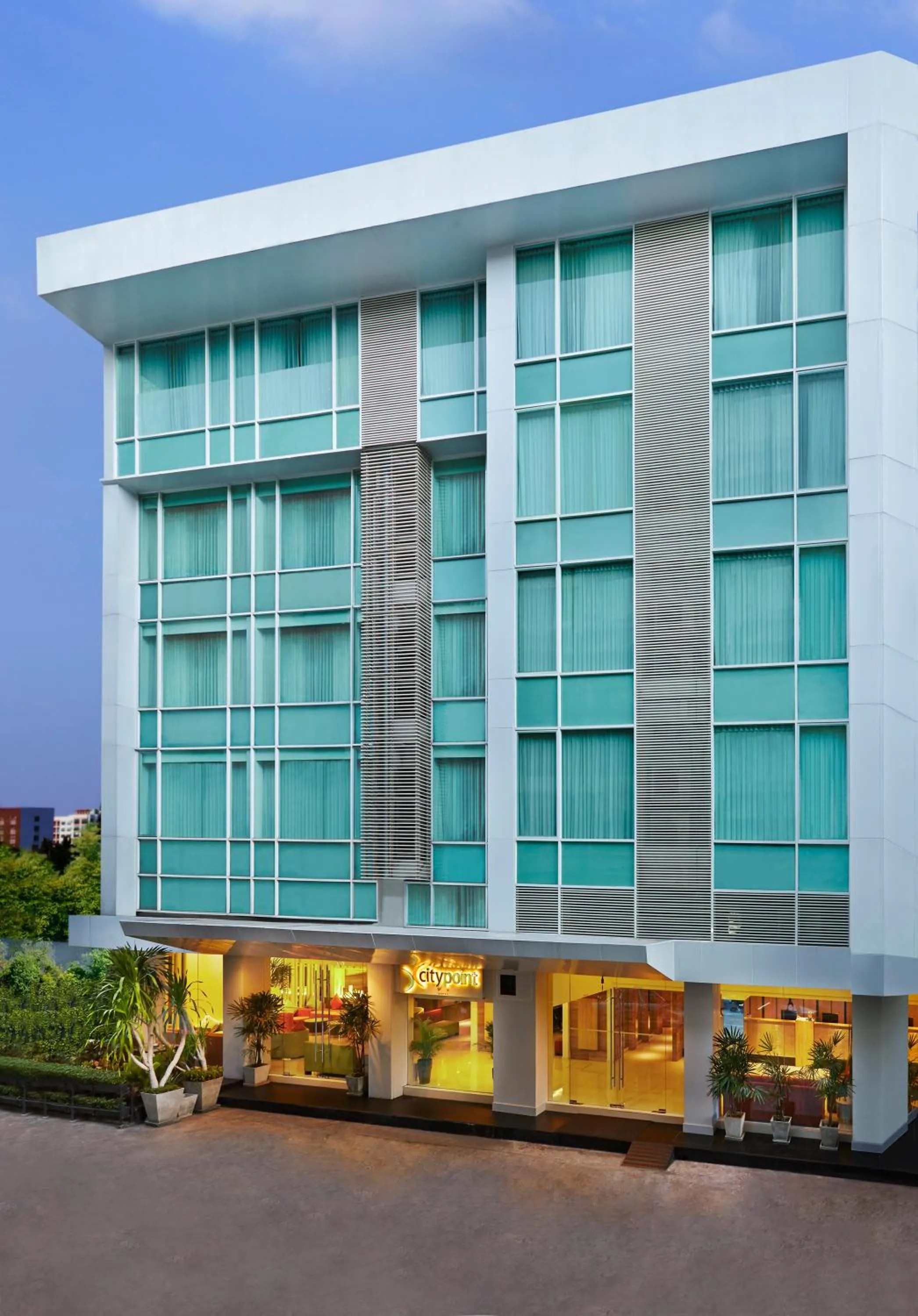 Facade/entrance in Citypoint Hotel