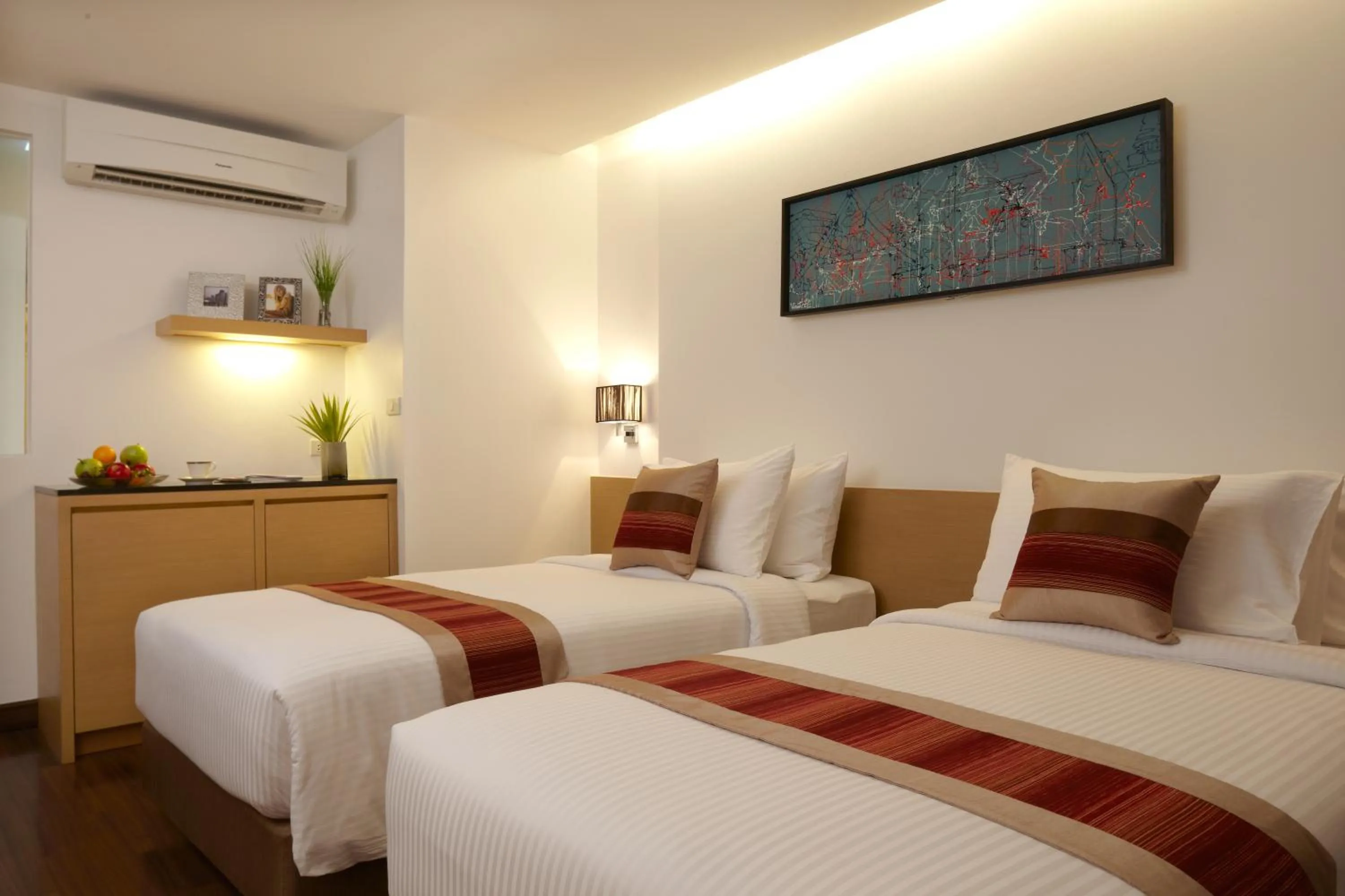 Photo of the whole room, Bed in Citypoint Hotel