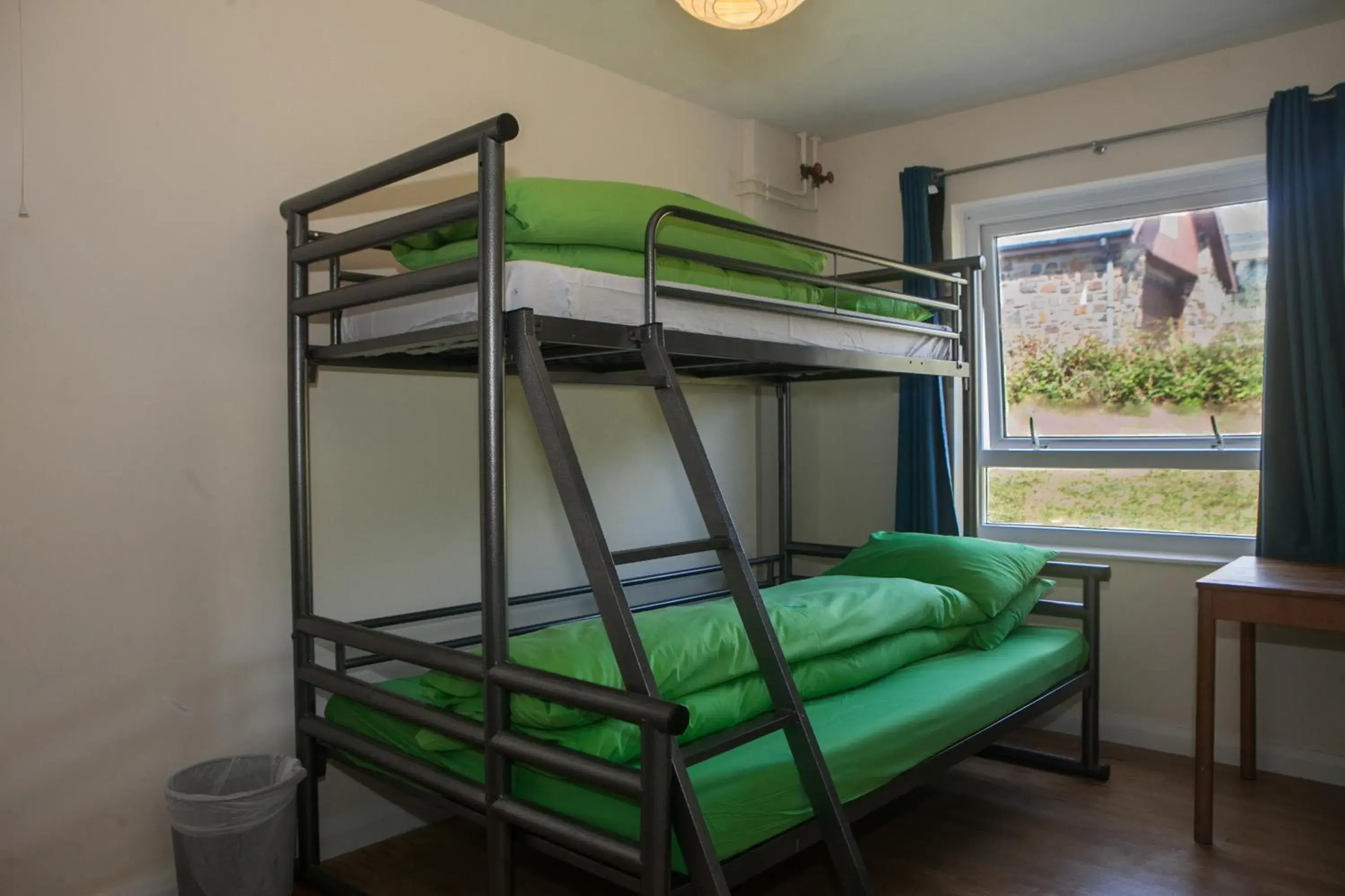 3 Bed Double Private Room Shared Bathroom in YHA Broad Haven 3 Bed Double Private Room Shared Bathroom in YHA Broad Haven