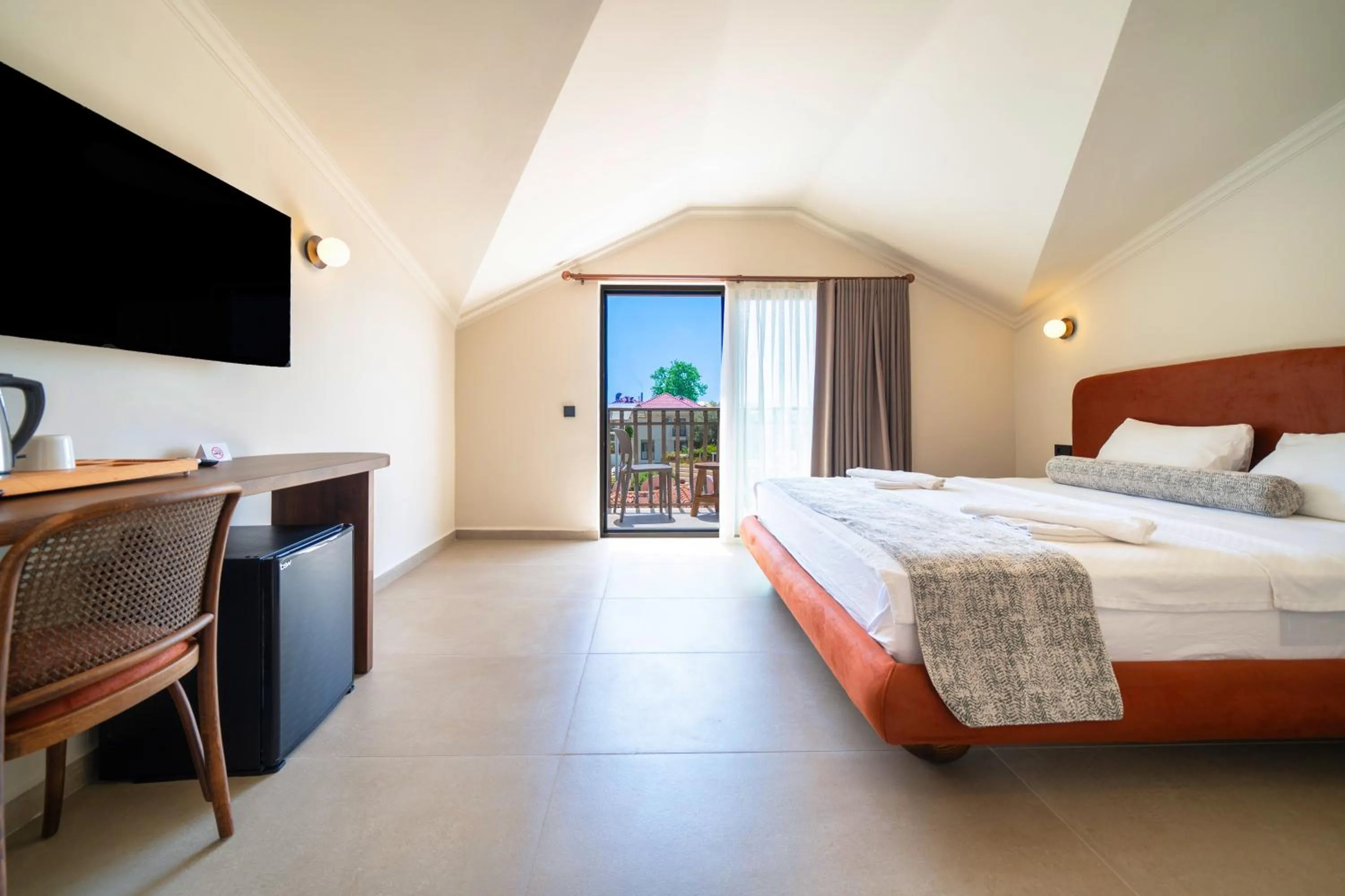 Photo of the whole room in Magic Tulip Beach Hotel