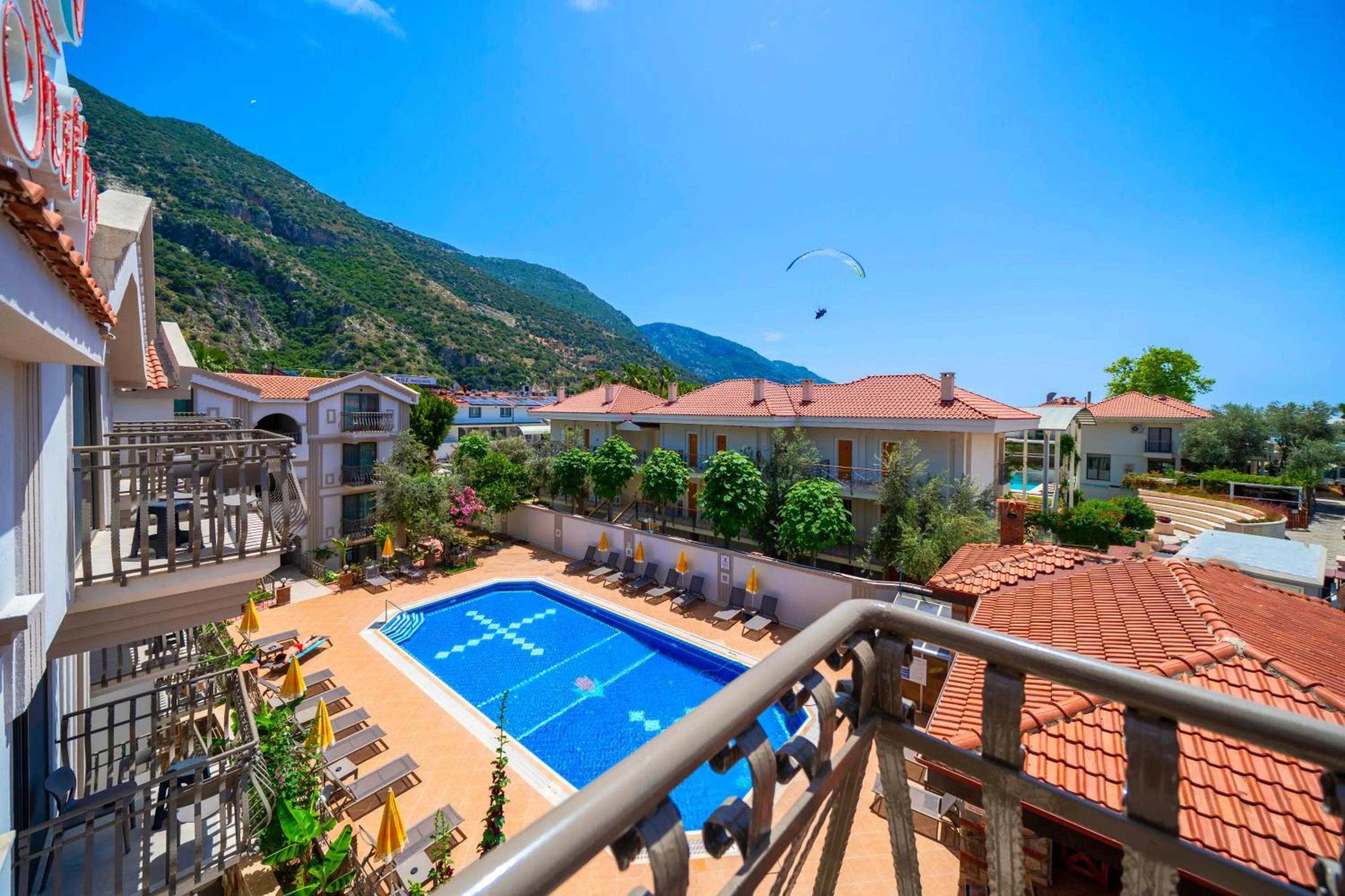 Swimming pool in Magic Tulip Beach Hotel