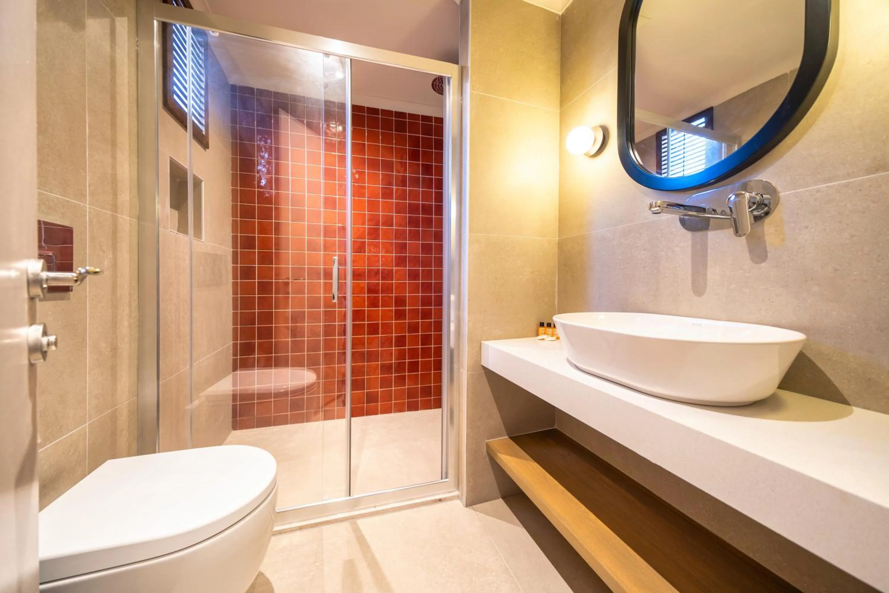 Shower in Magic Tulip Beach Hotel