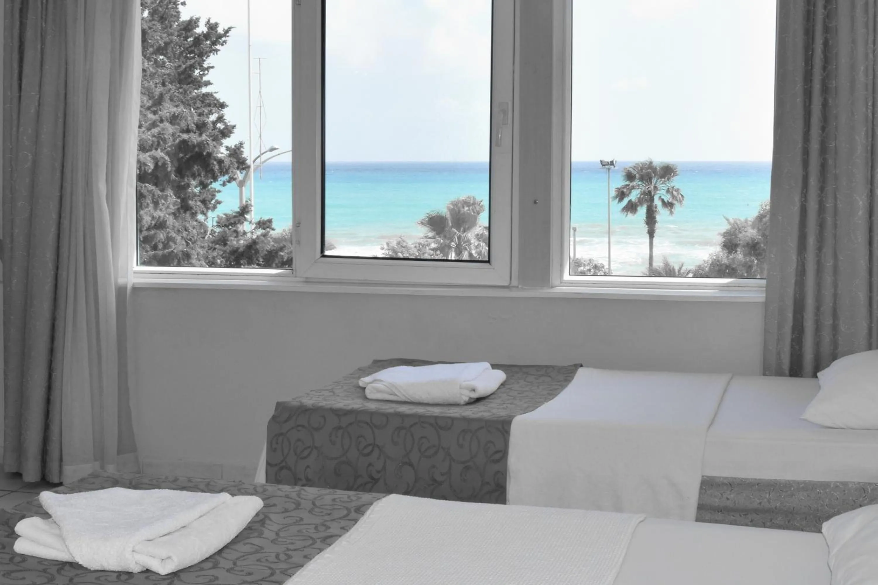 Sea view, Bed in Resitalya Hotel