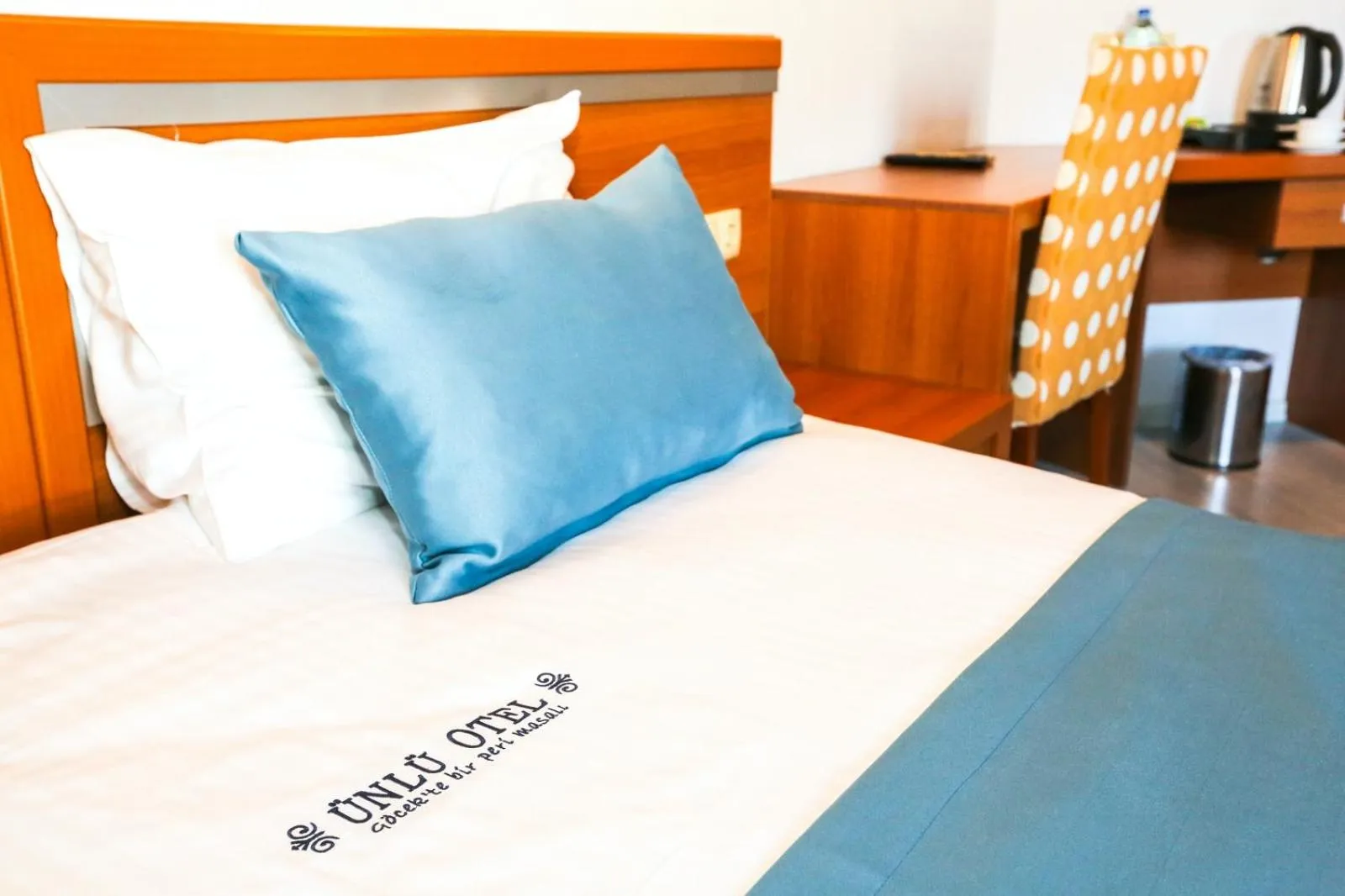 Bed in Gocek Unlu Hotel
