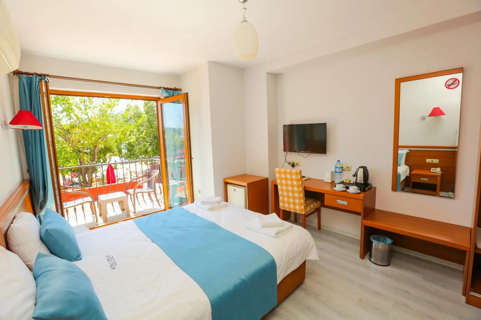 Bed in Gocek Unlu Hotel