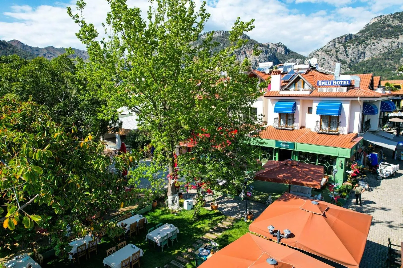 Restaurant/places to eat in Gocek Unlu Hotel