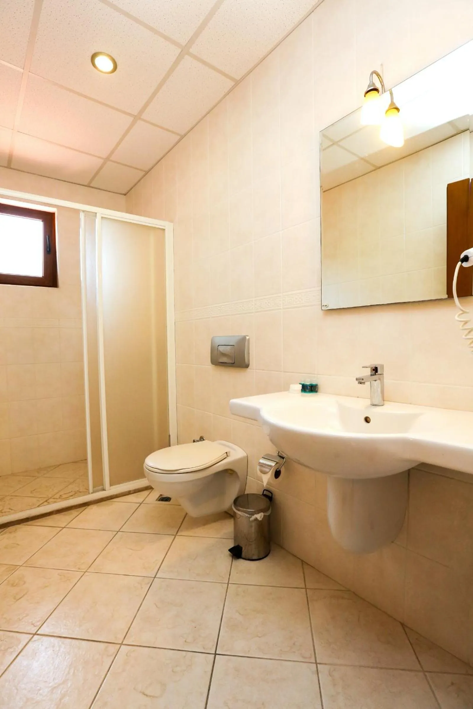 Bathroom in Gocek Unlu Hotel