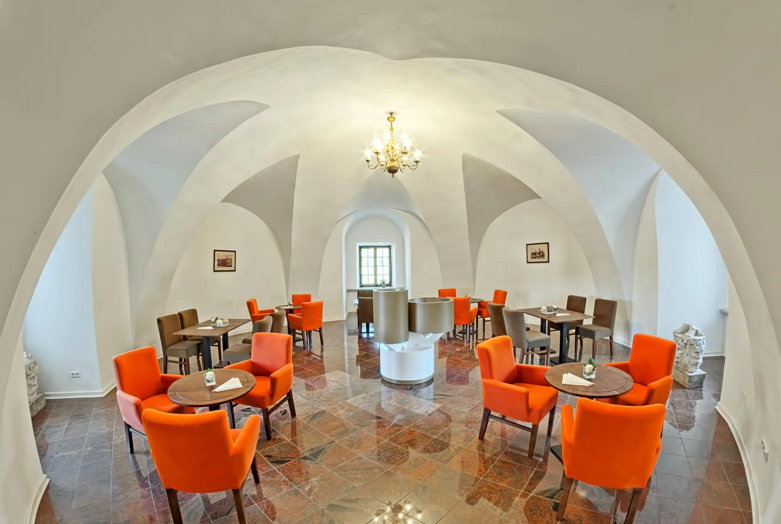 Restaurant/places to eat in Zamek w Krasiczynie