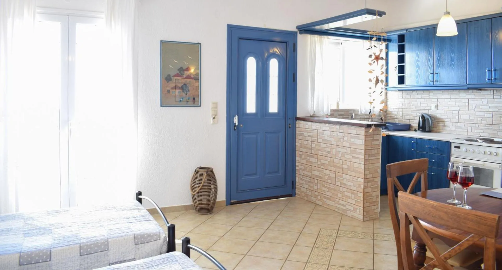 Dining area in Diana Studios