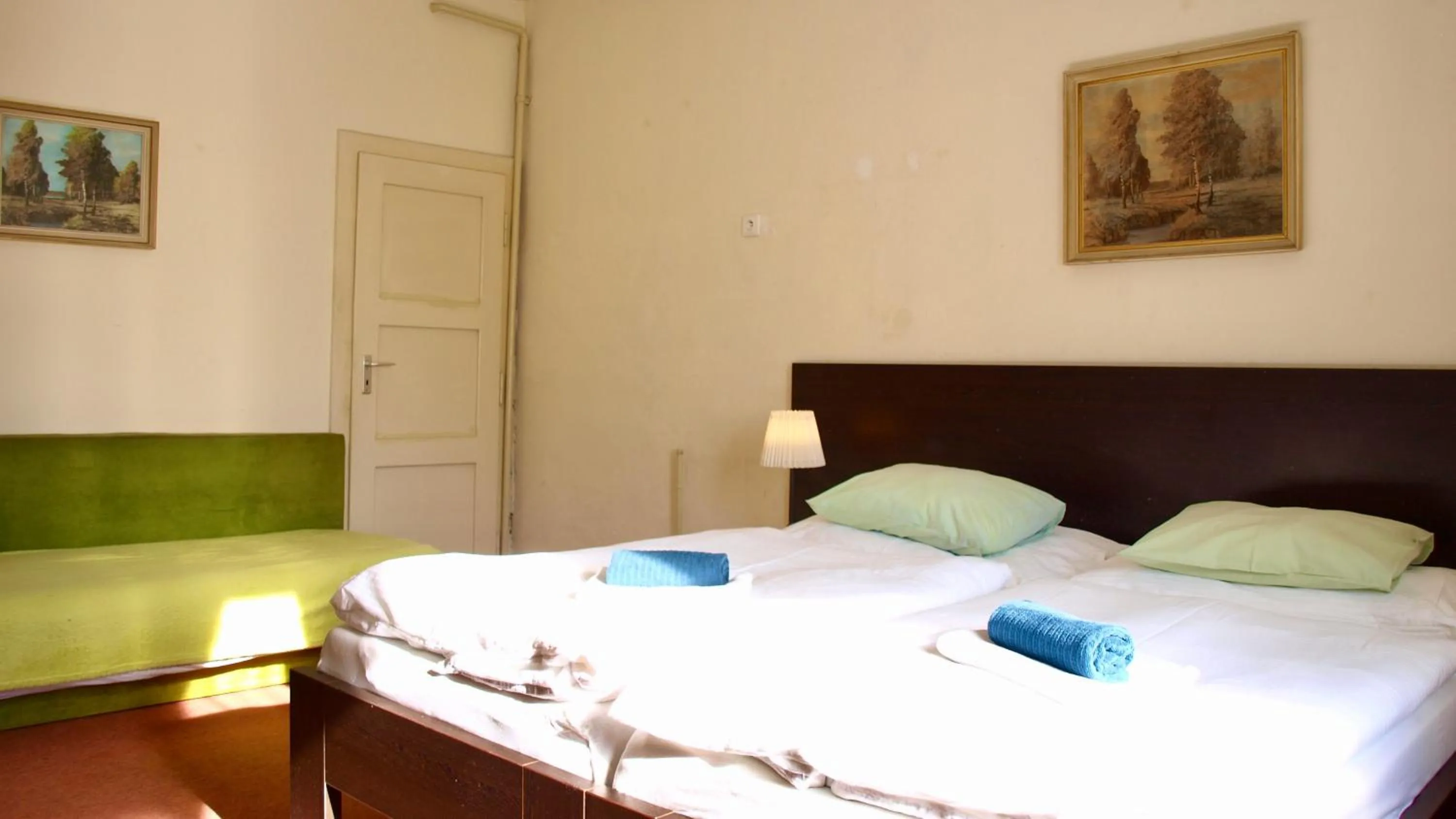Photo of the whole room, Bed in Pension Village