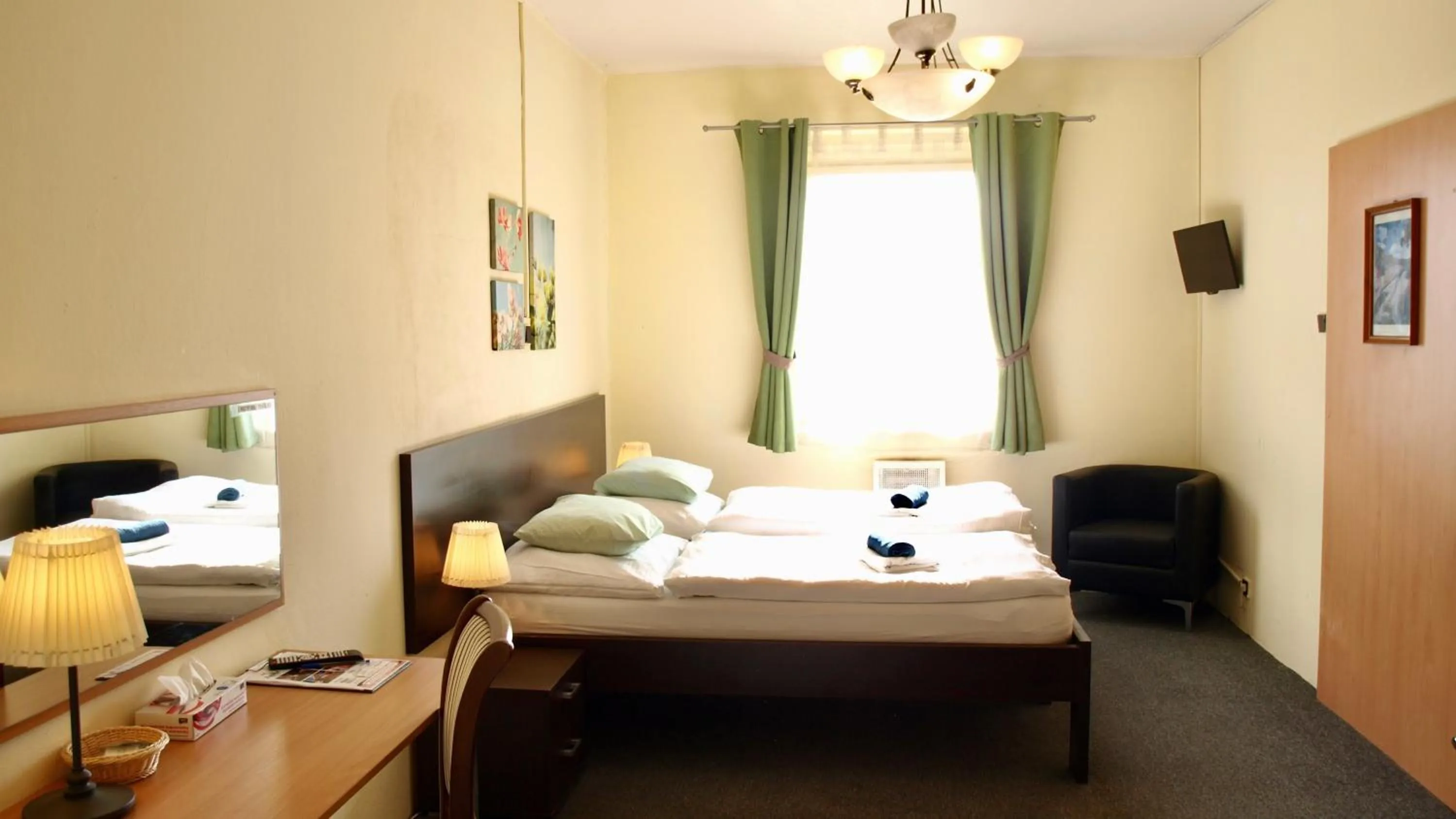 Bed in Pension Village